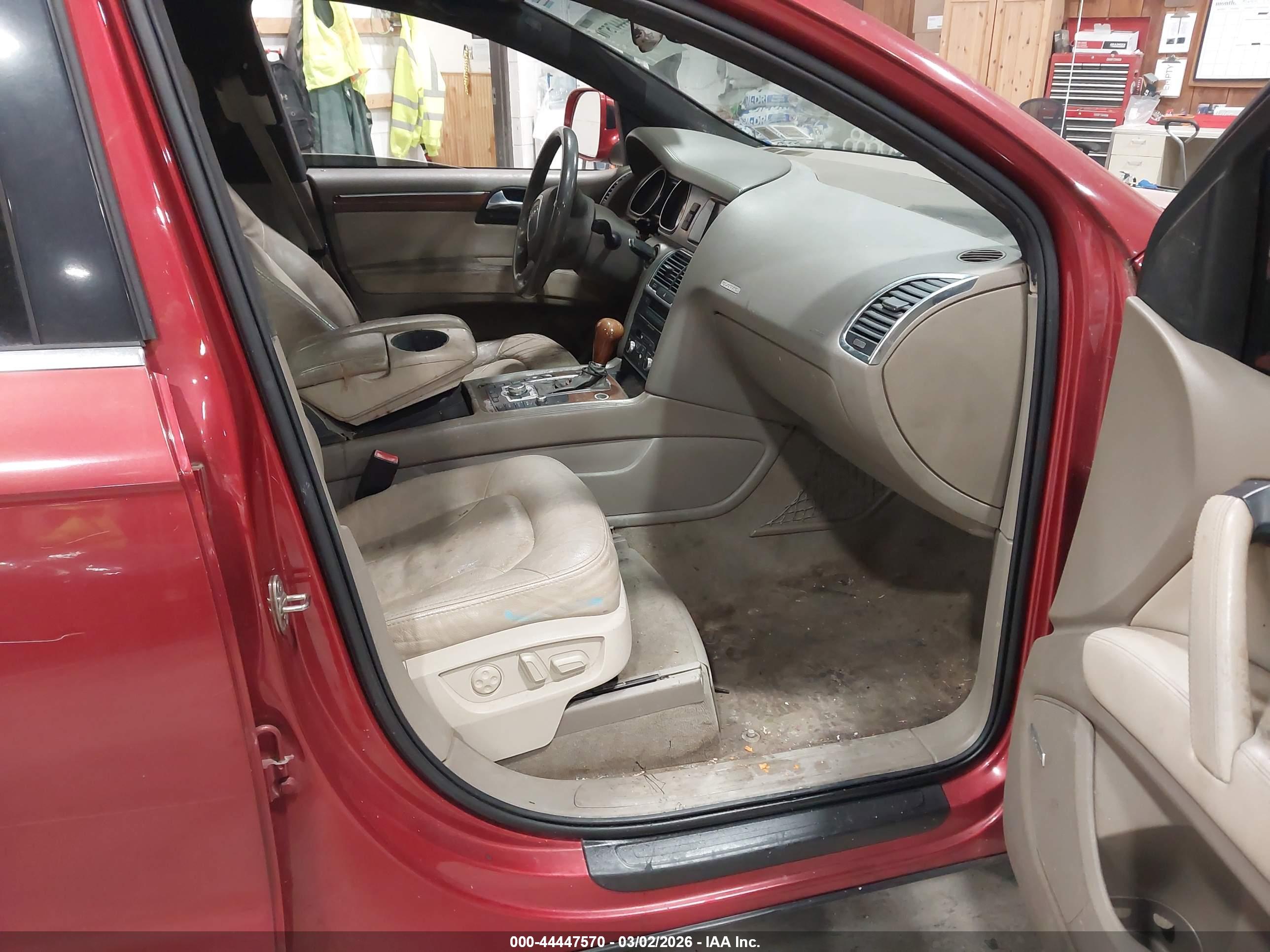 AUDI Q7 image 5