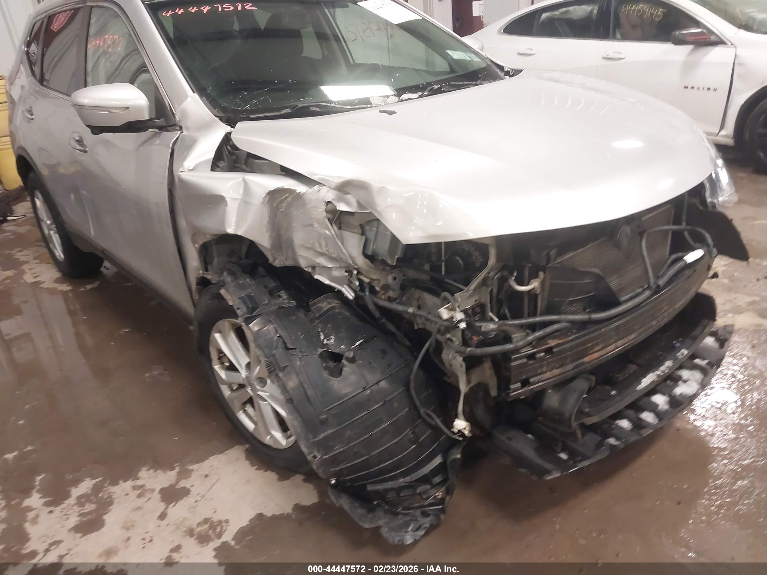 NISSAN ROGUE image 6