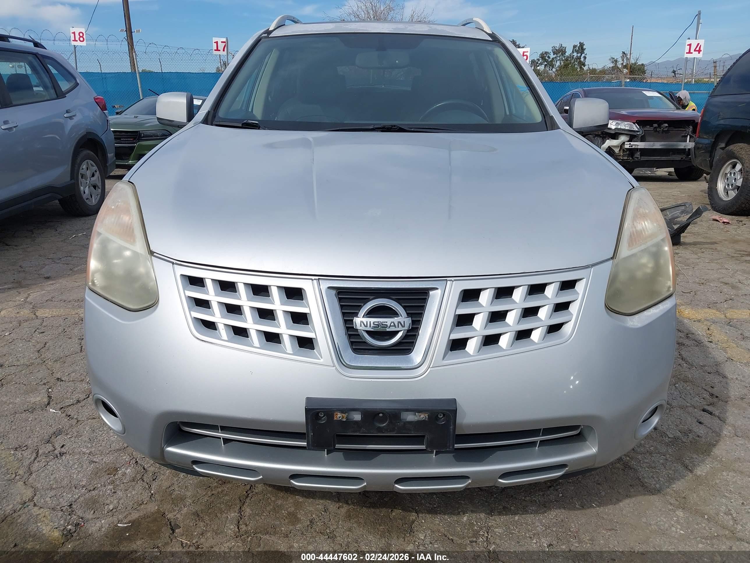 NISSAN ROGUE image 6