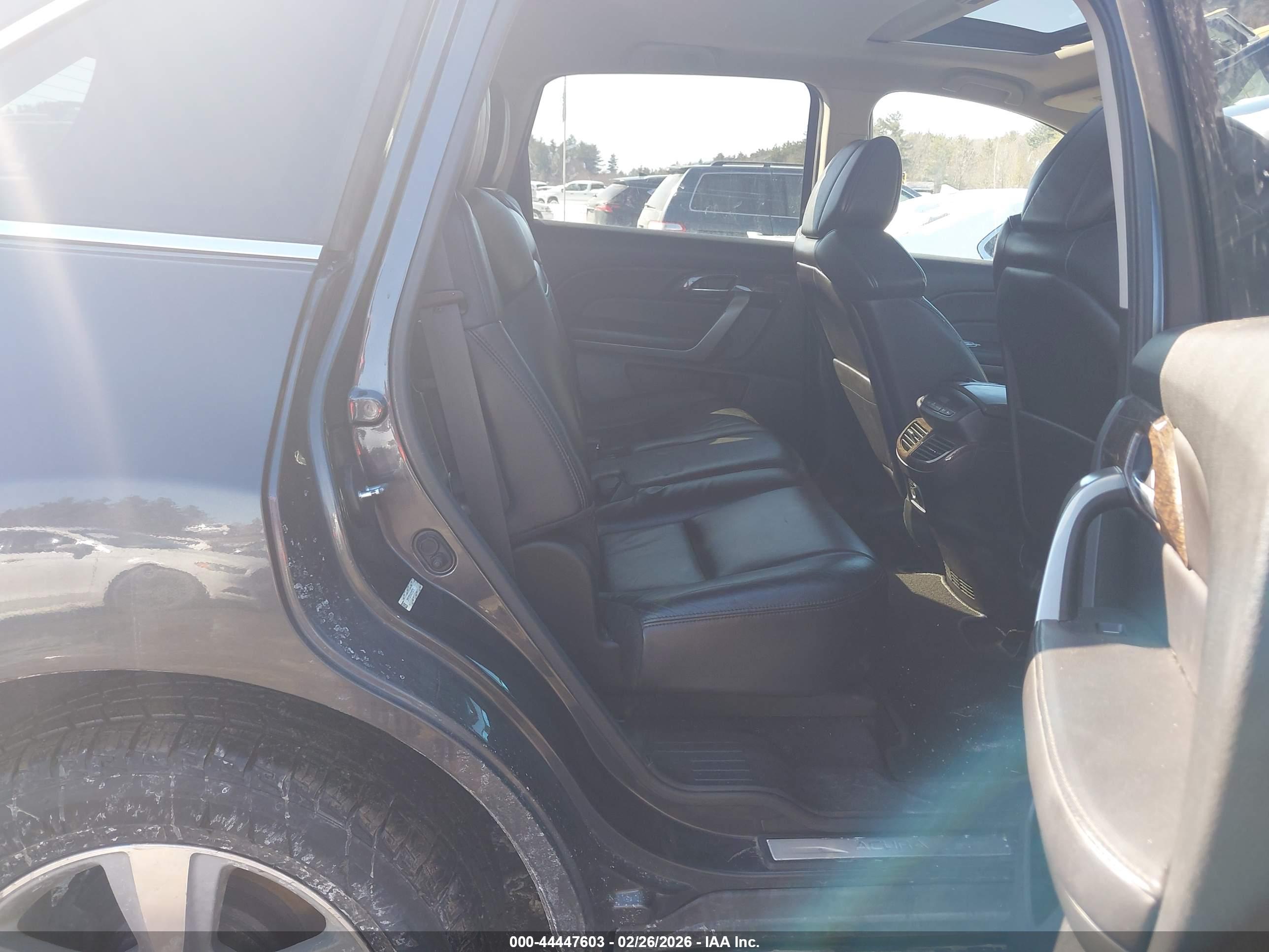 ACURA MDX image 8