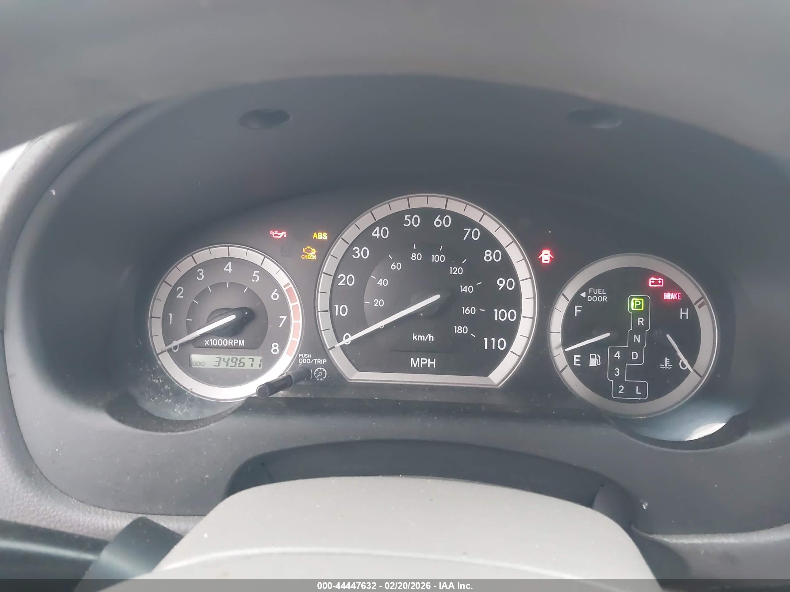 TOYOTA SIENNA image 7