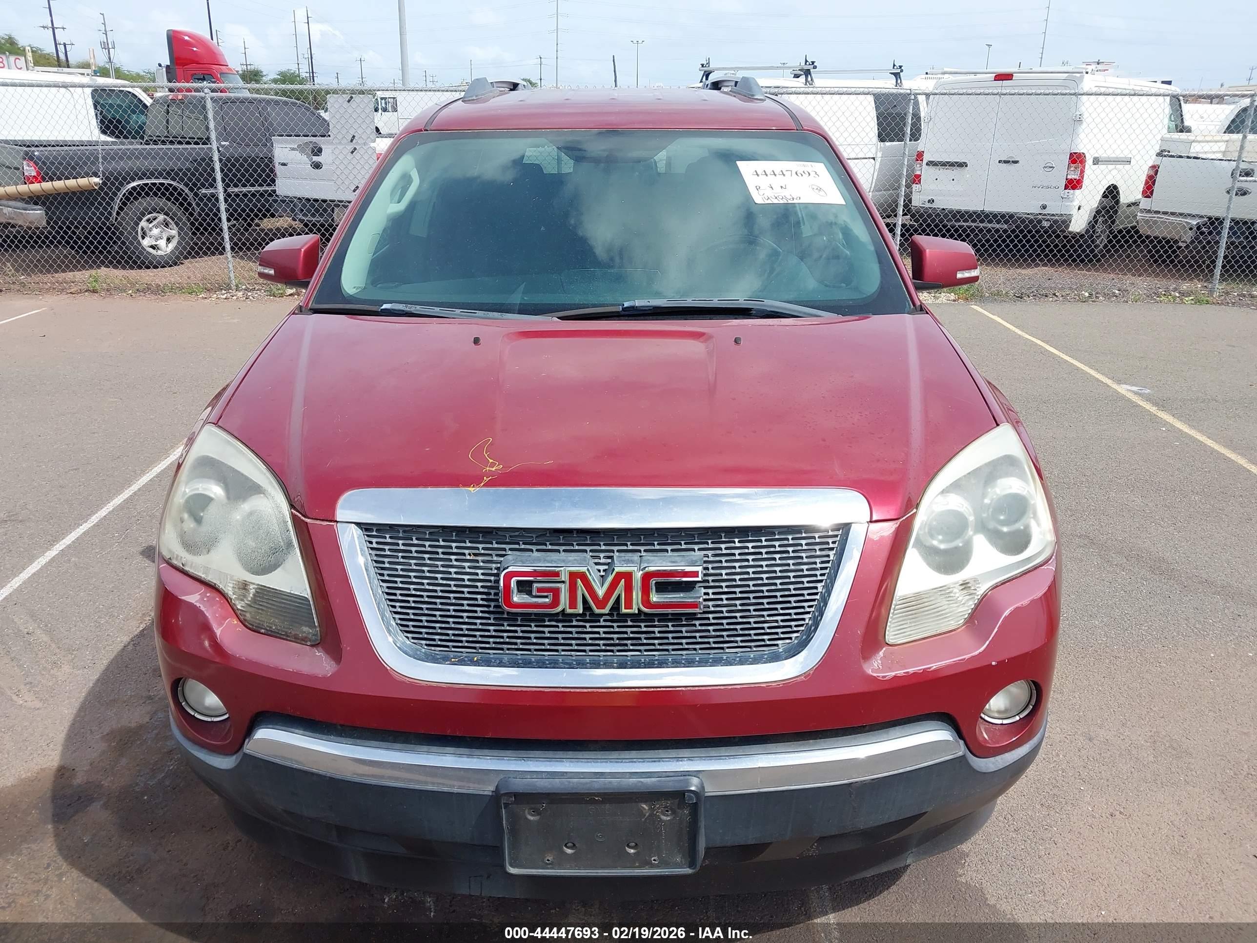 GMC ACADIA image 6
