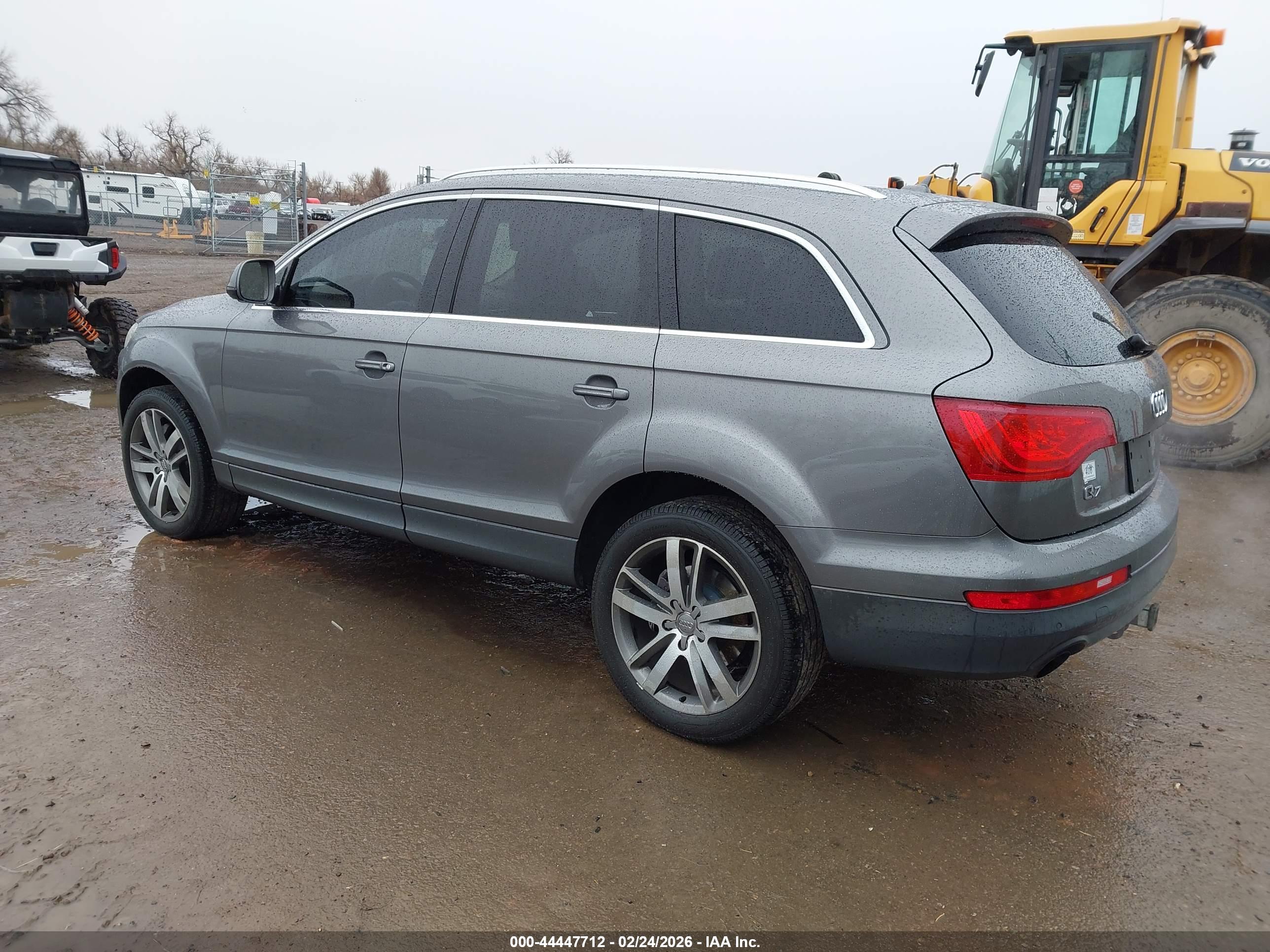 AUDI Q7 image 3