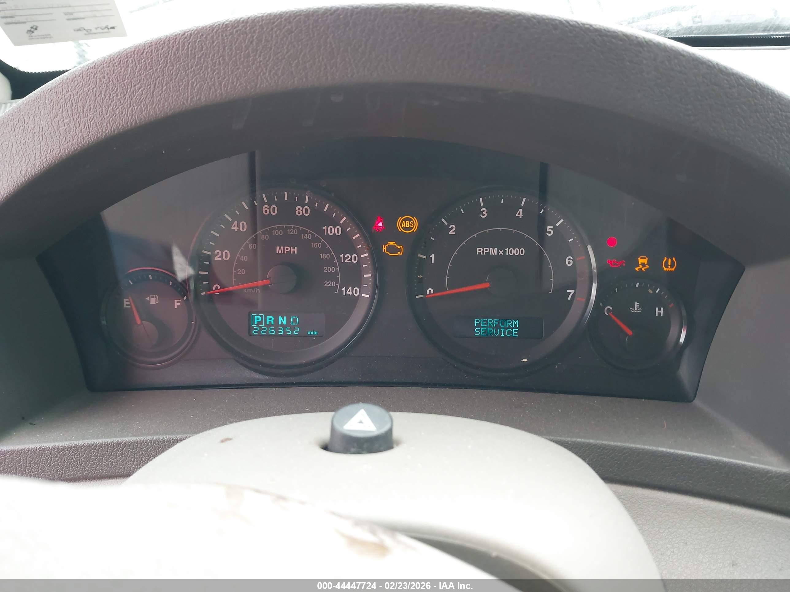 JEEP GRAND image 7