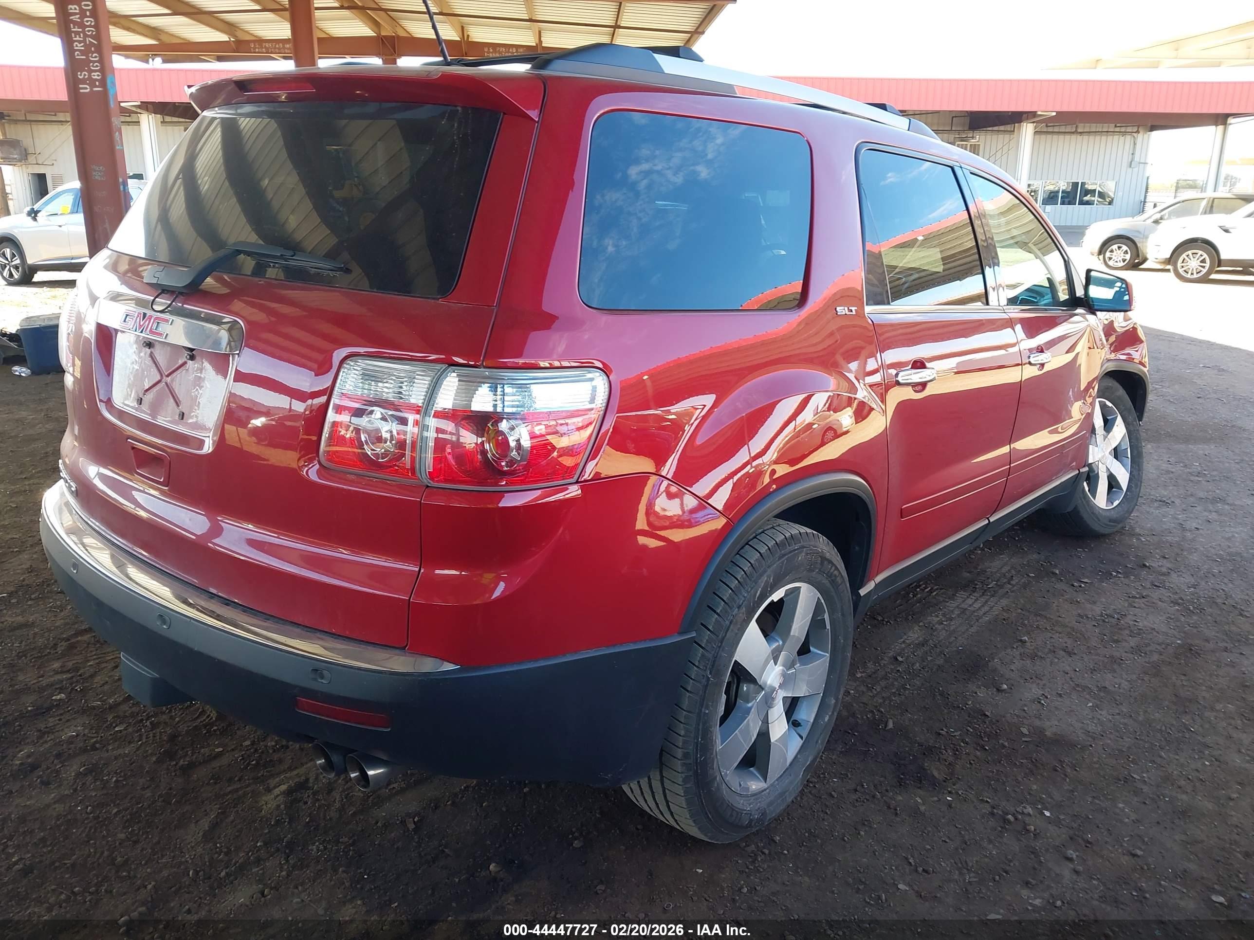 GMC ACADIA image 4
