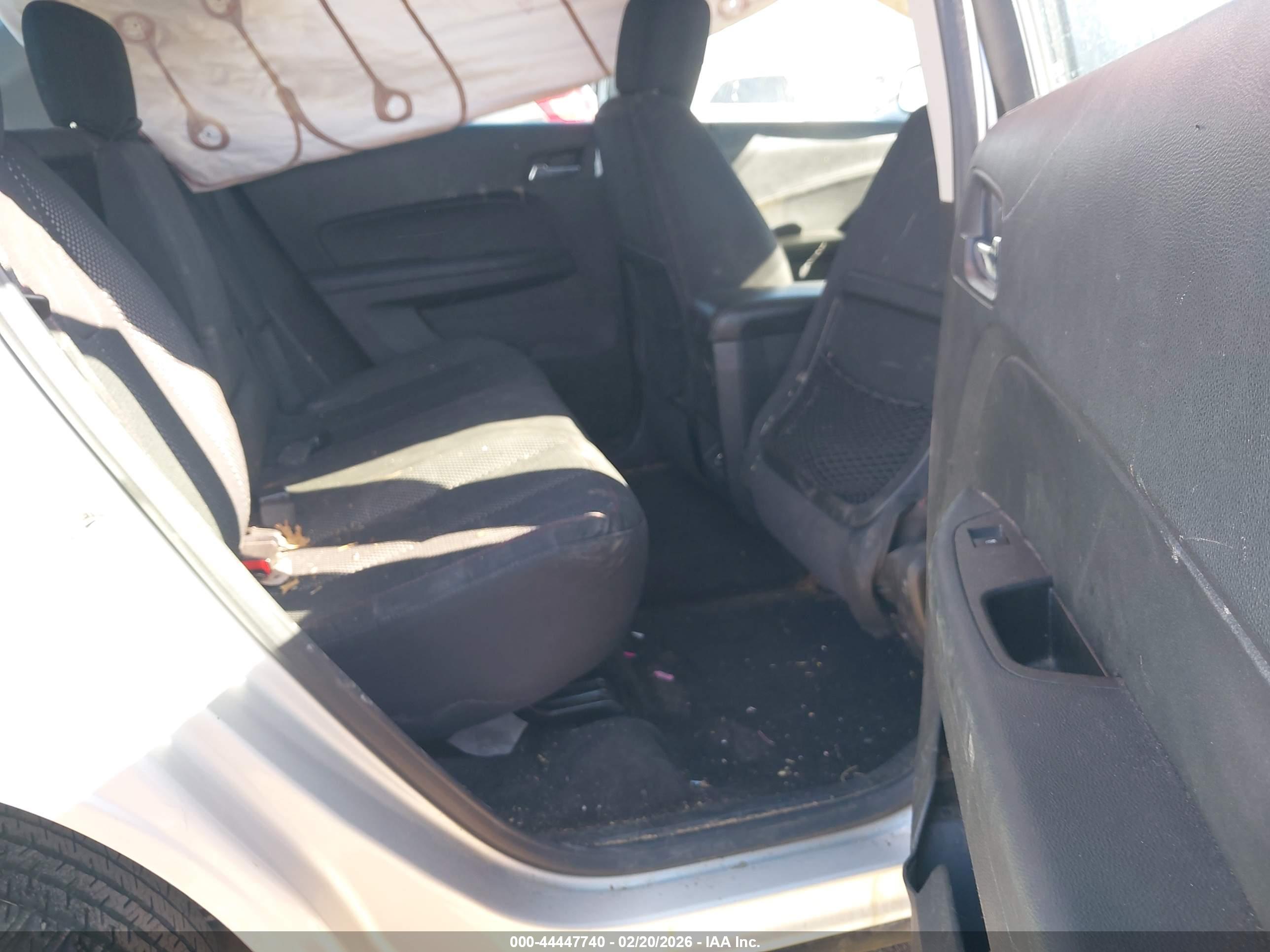 CHEVROLET EQUINOX image 8