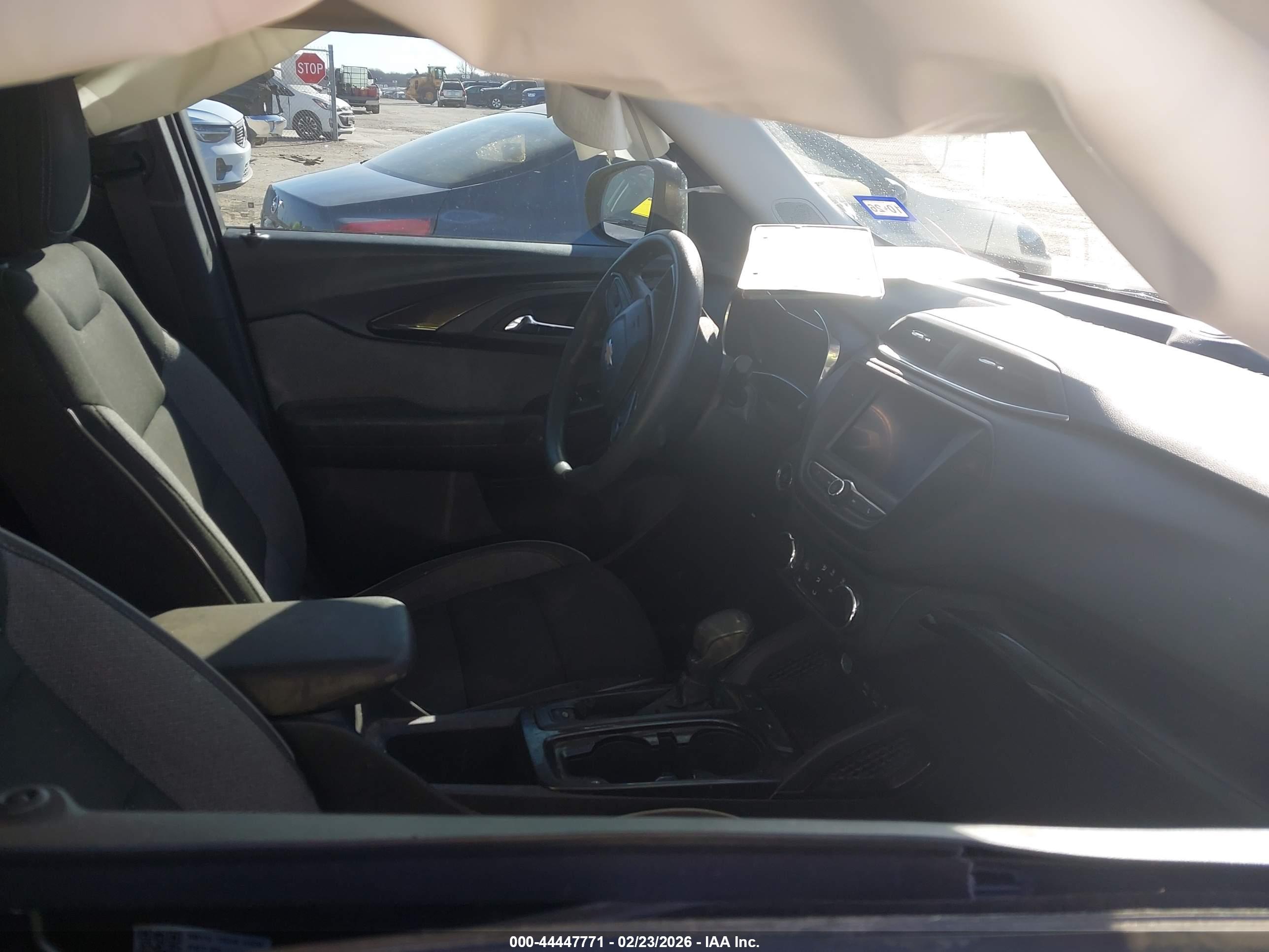 CHEVROLET TRAILBLAZER image 5