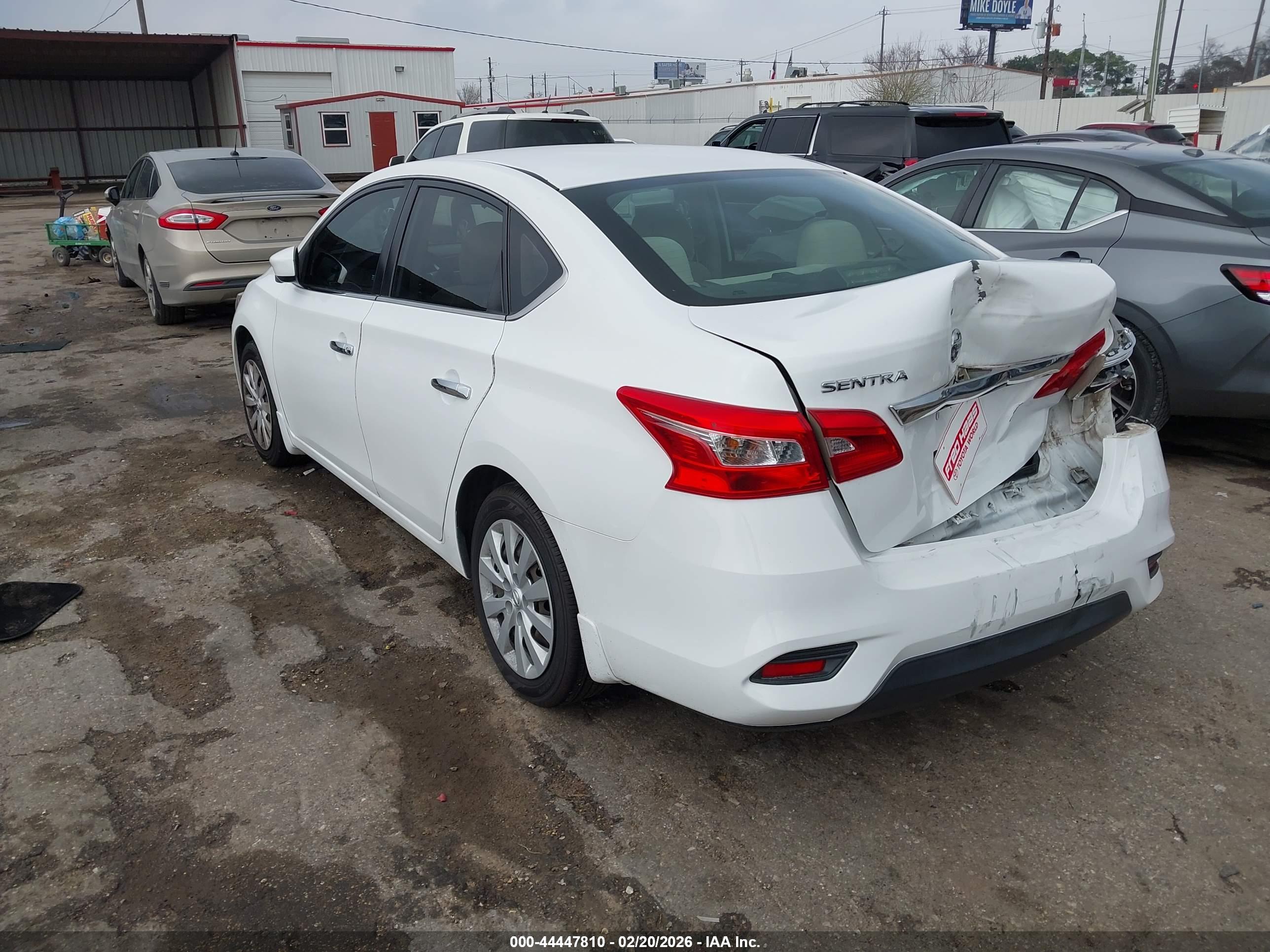 NISSAN SENTRA image 3