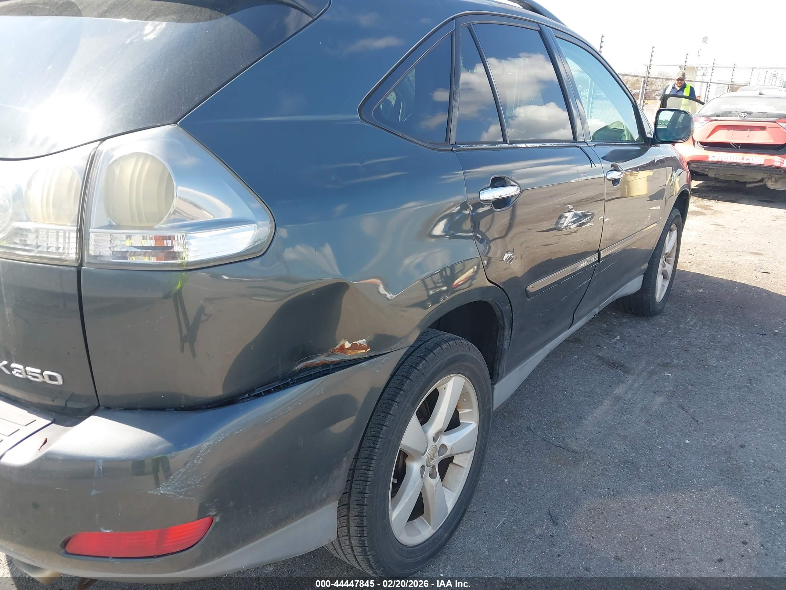 LEXUS RX image 6