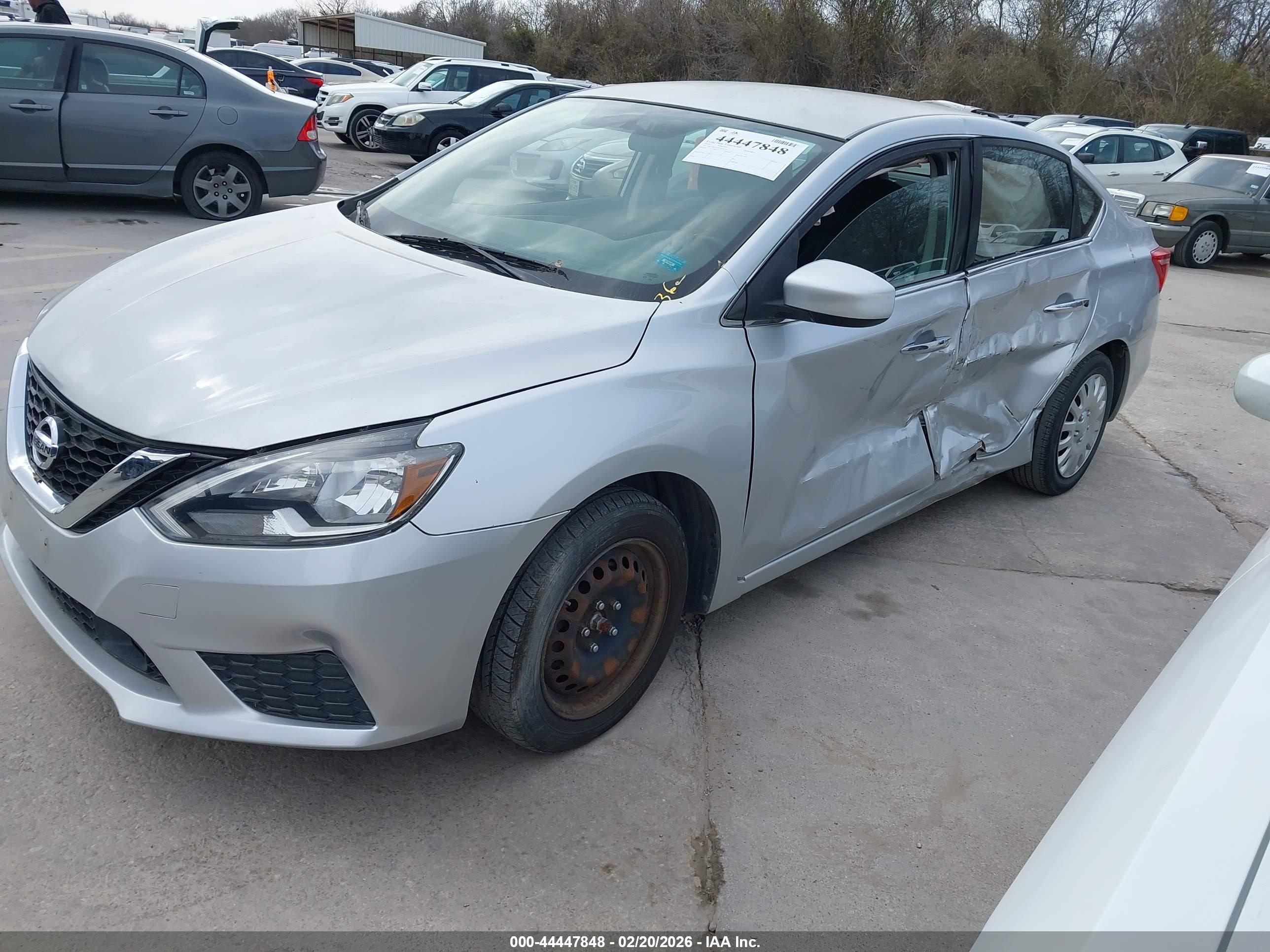 NISSAN SENTRA image 2