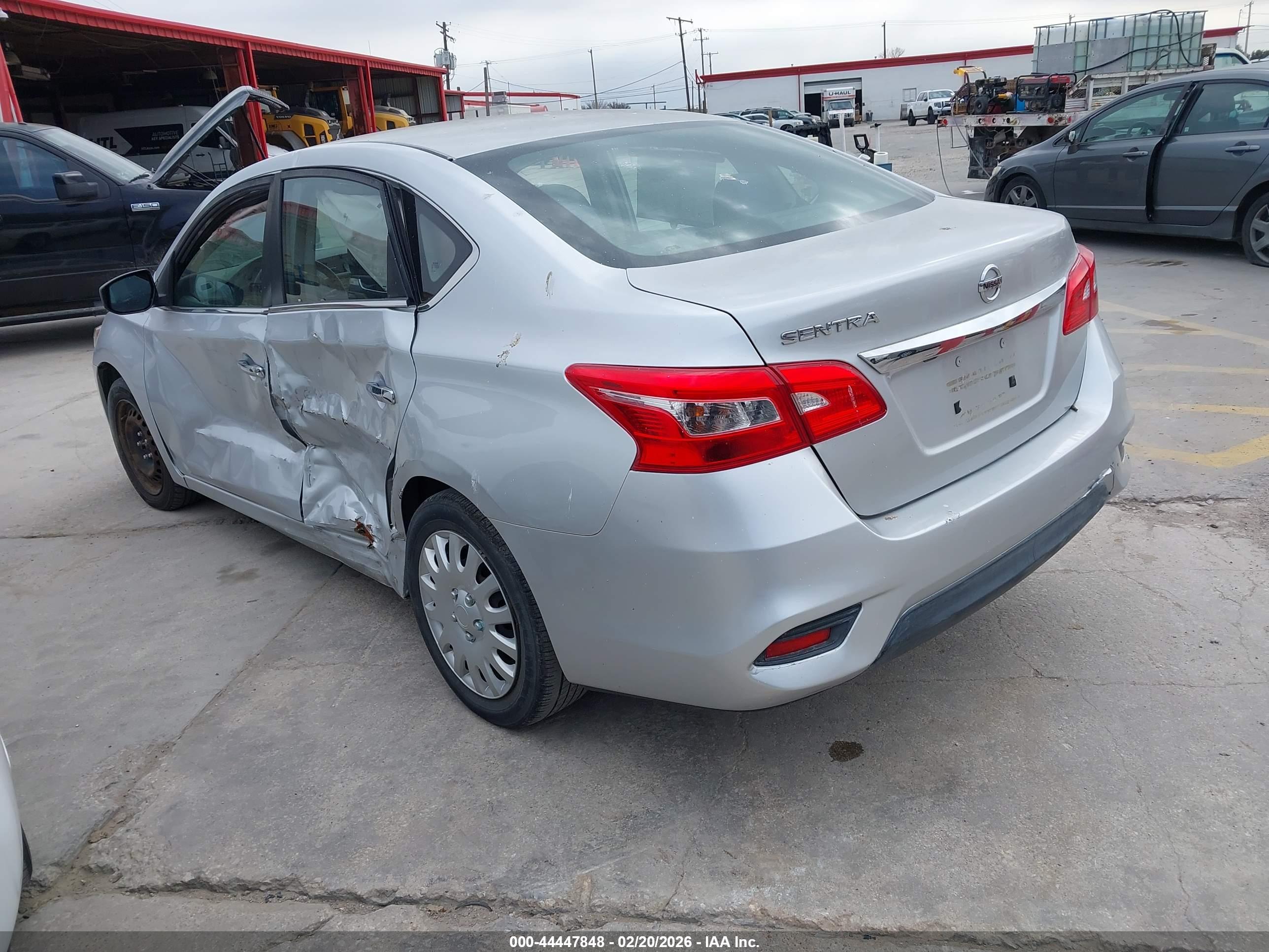 NISSAN SENTRA image 3