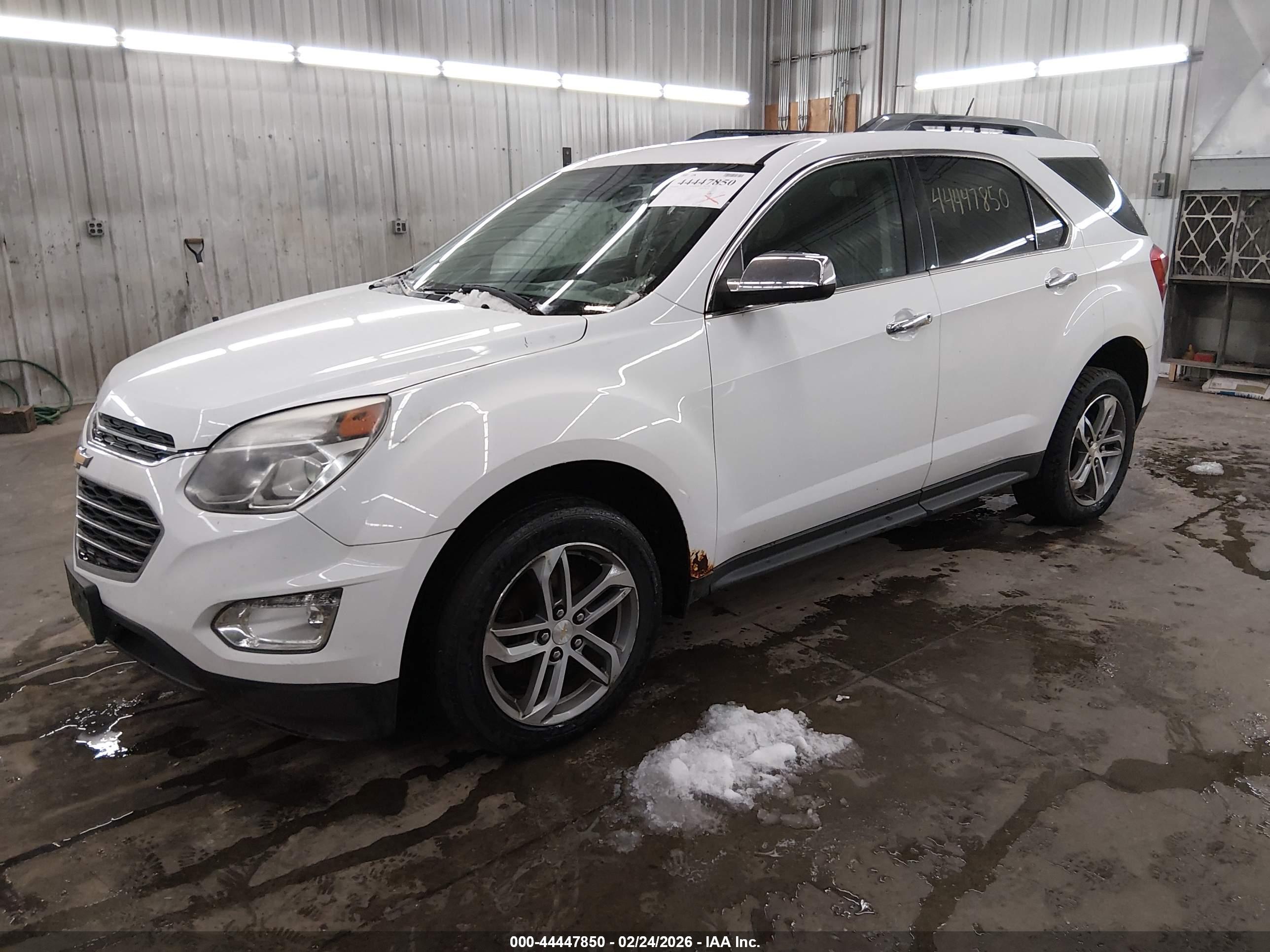 CHEVROLET EQUINOX image 2