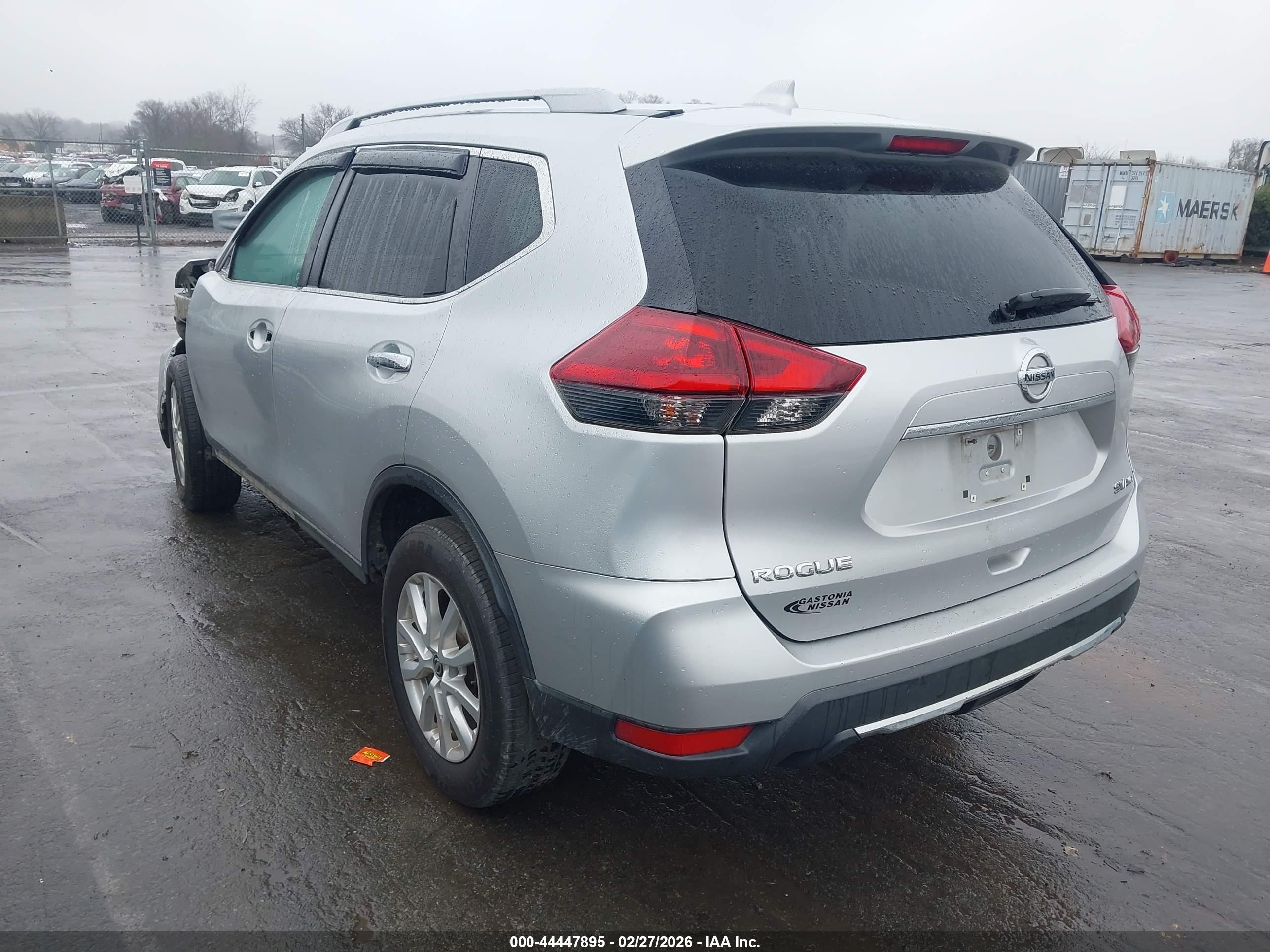NISSAN ROGUE image 3