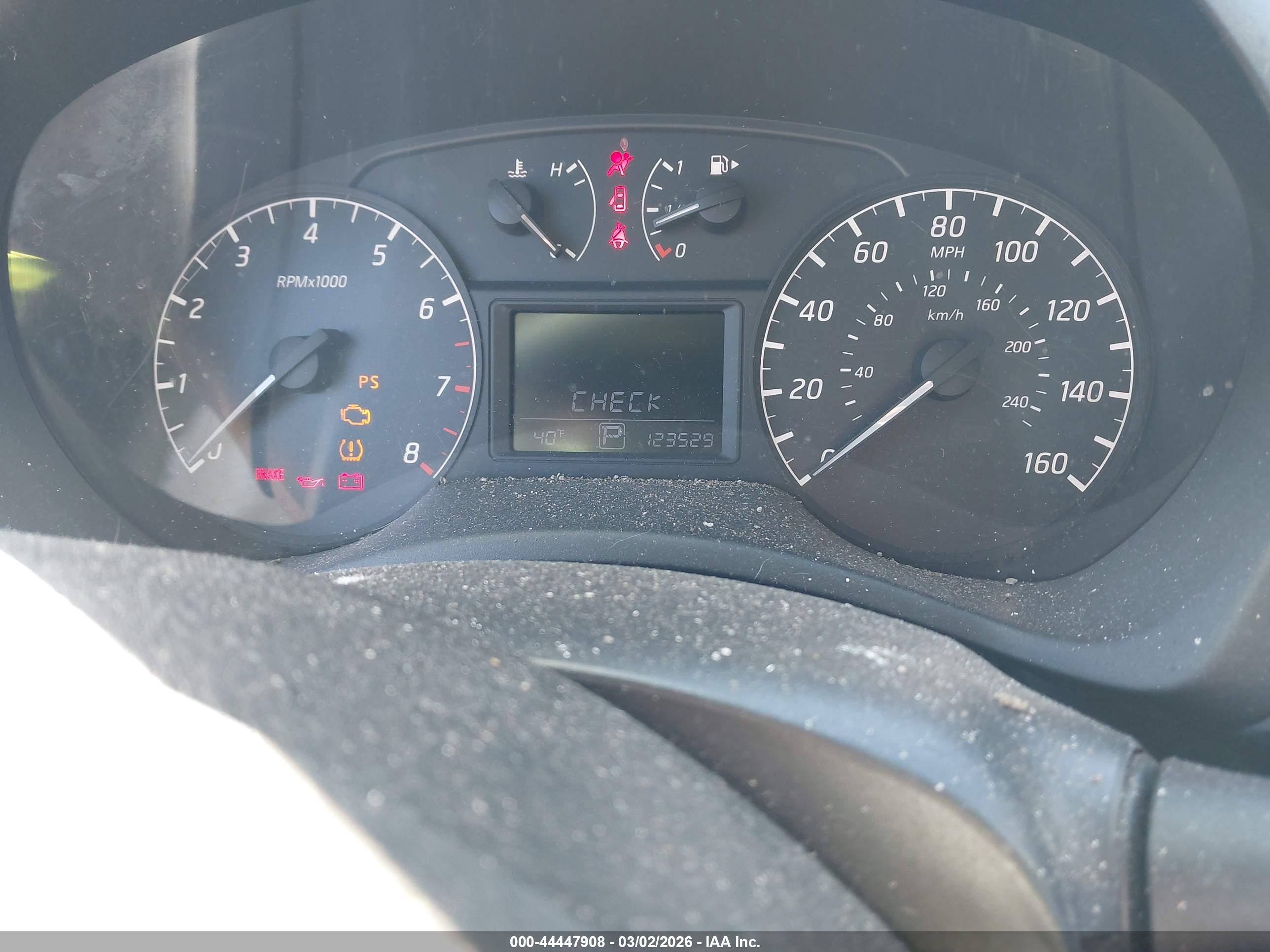 NISSAN SENTRA image 7