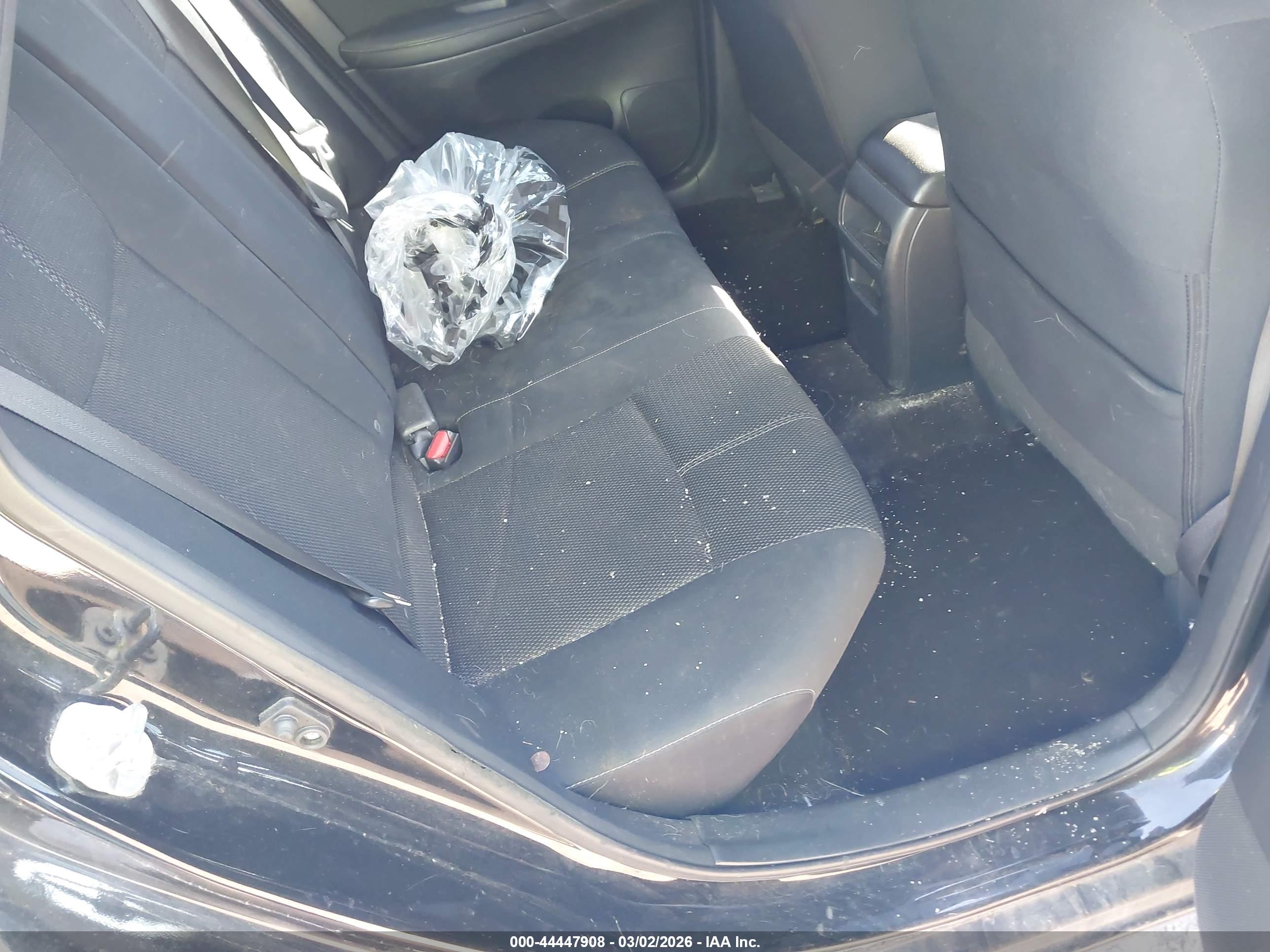 NISSAN SENTRA image 8