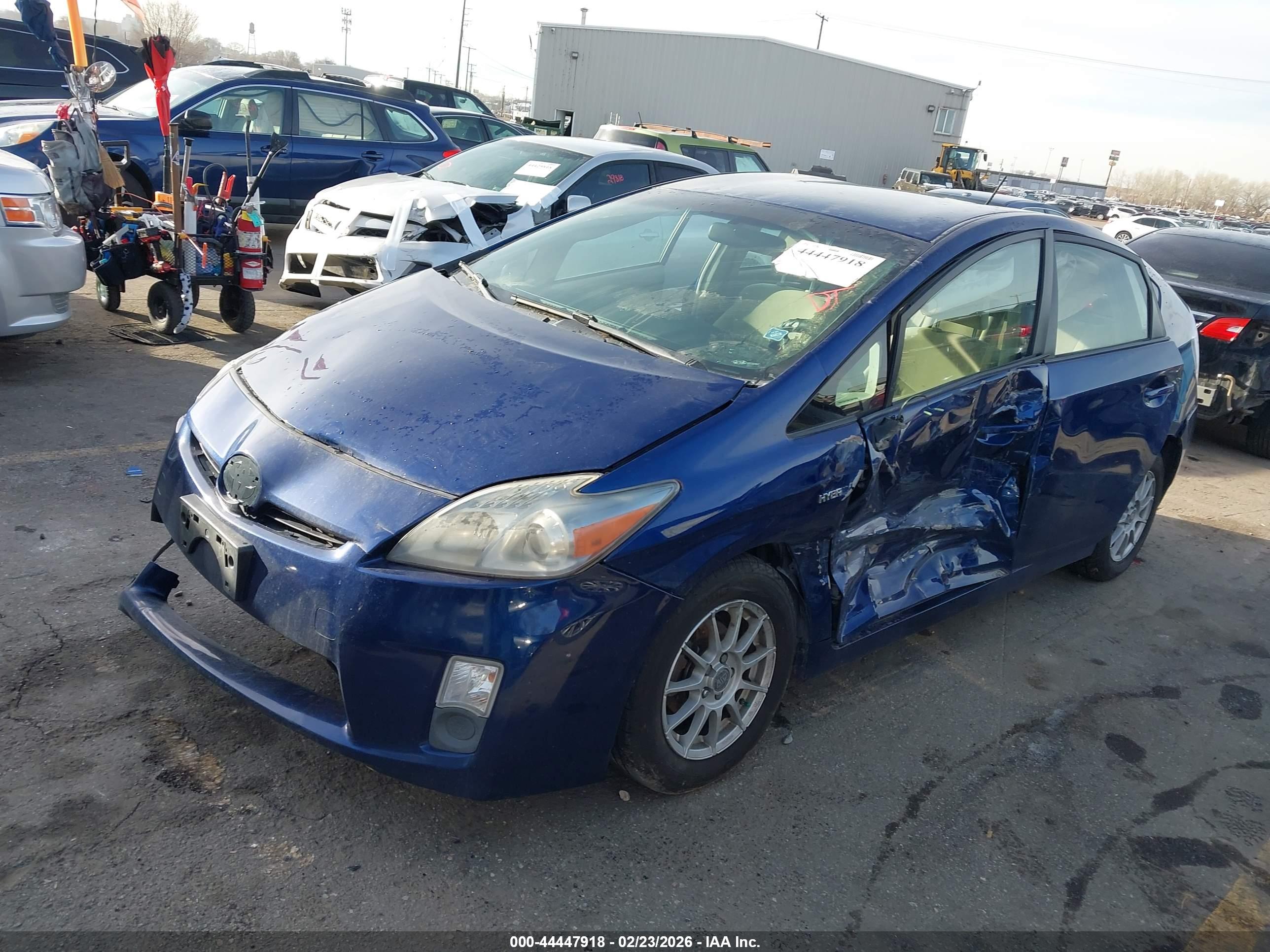 TOYOTA PRIUS image 2