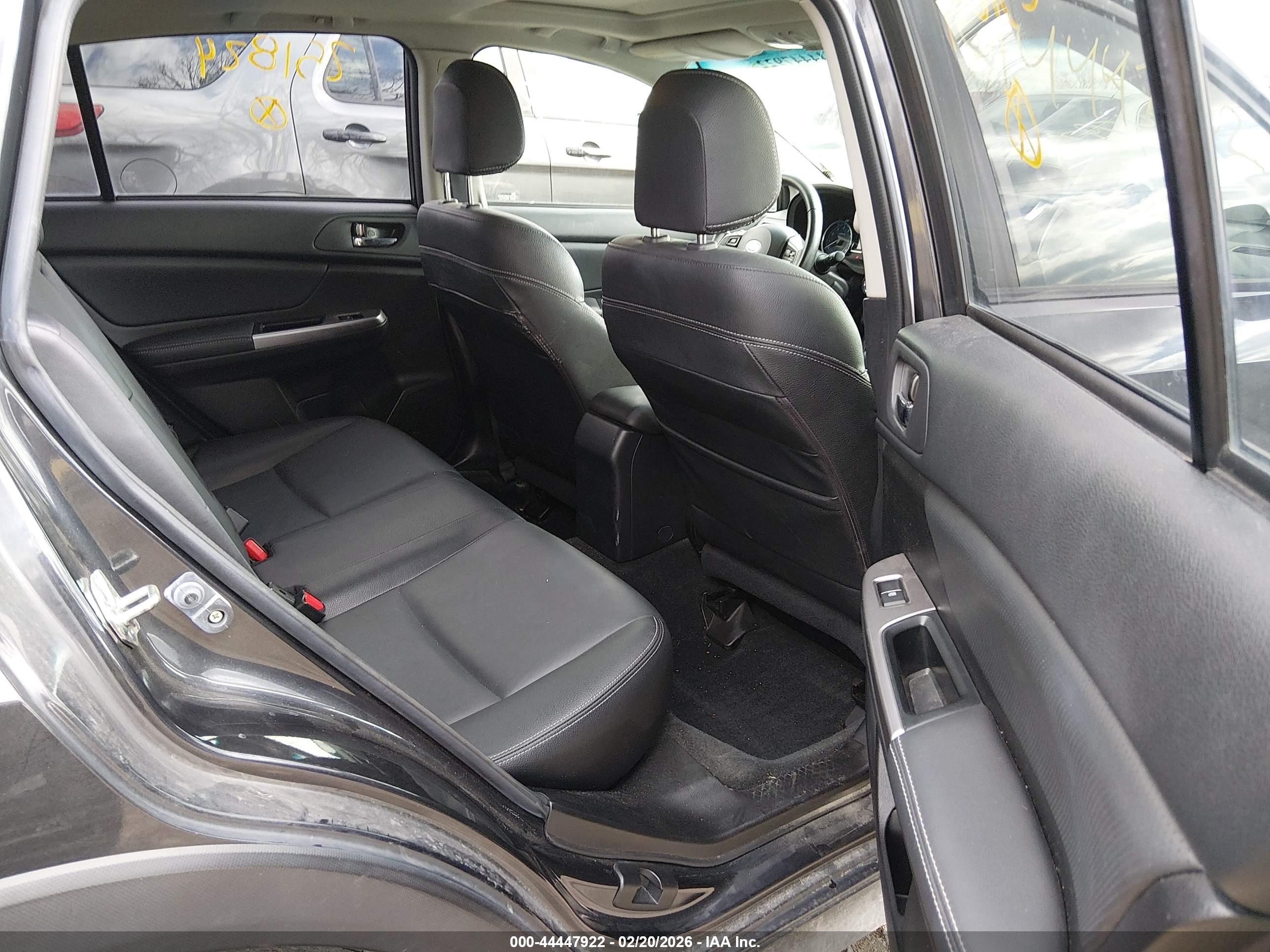 SUBARU XV image 8