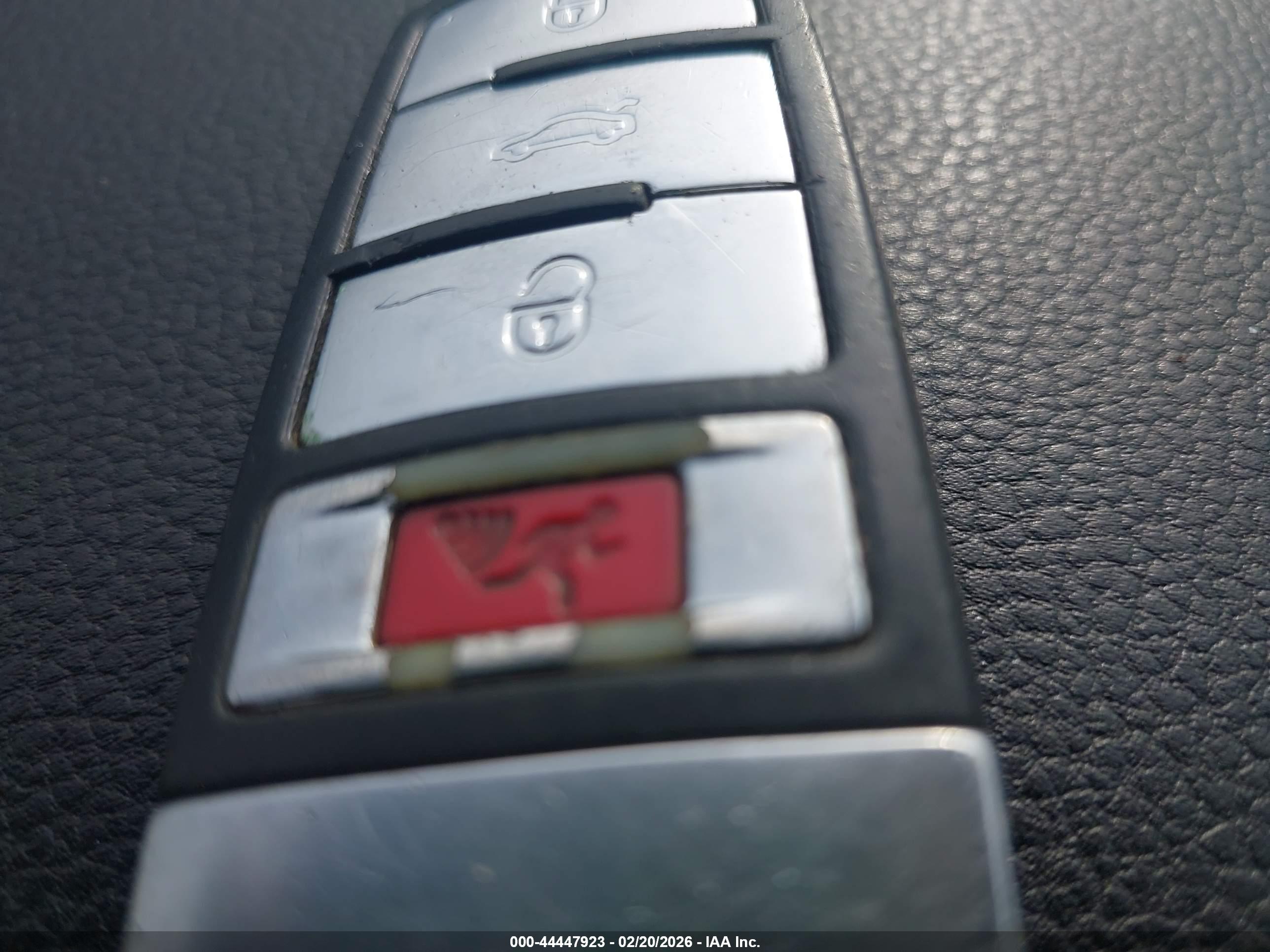 VOLKSWAGEN CC image 11