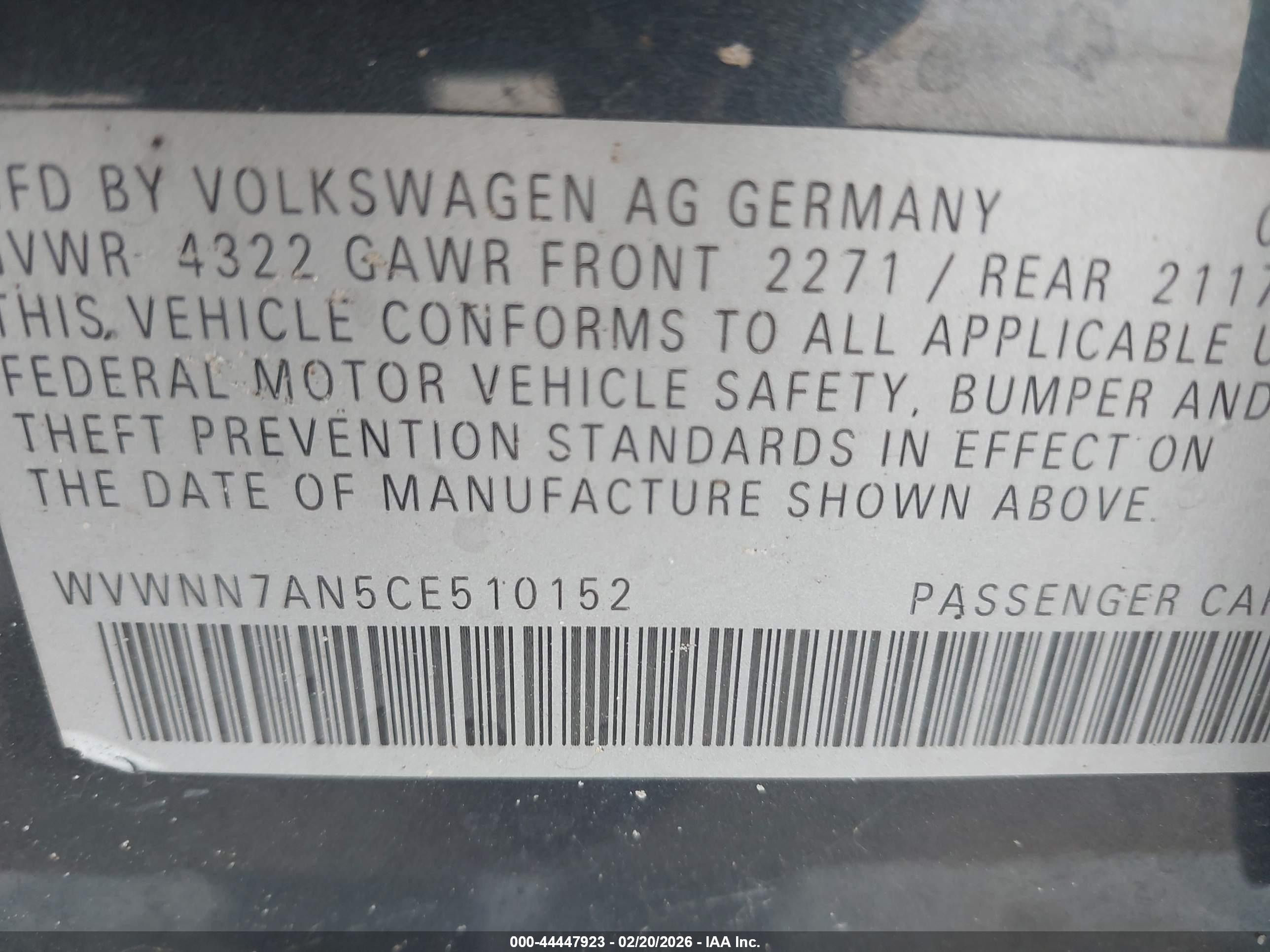 VOLKSWAGEN CC image 9