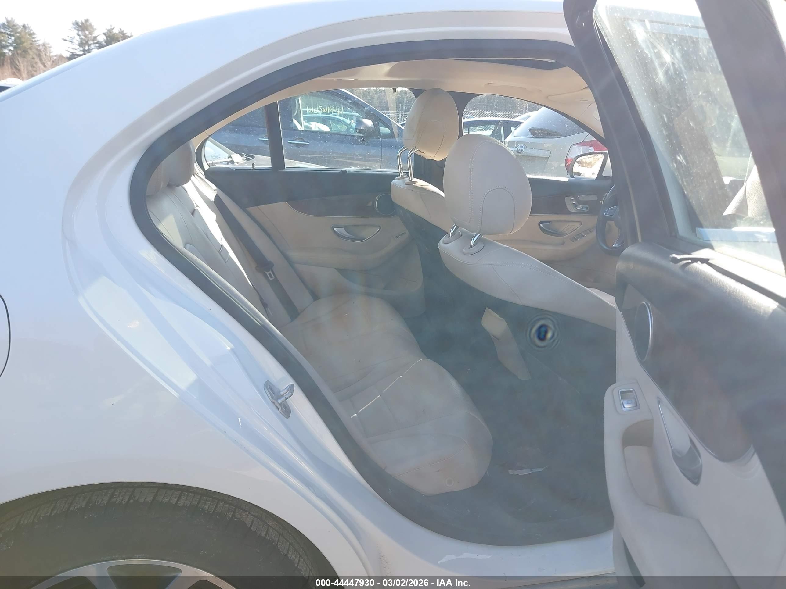 MERCEDES-BENZ C image 8