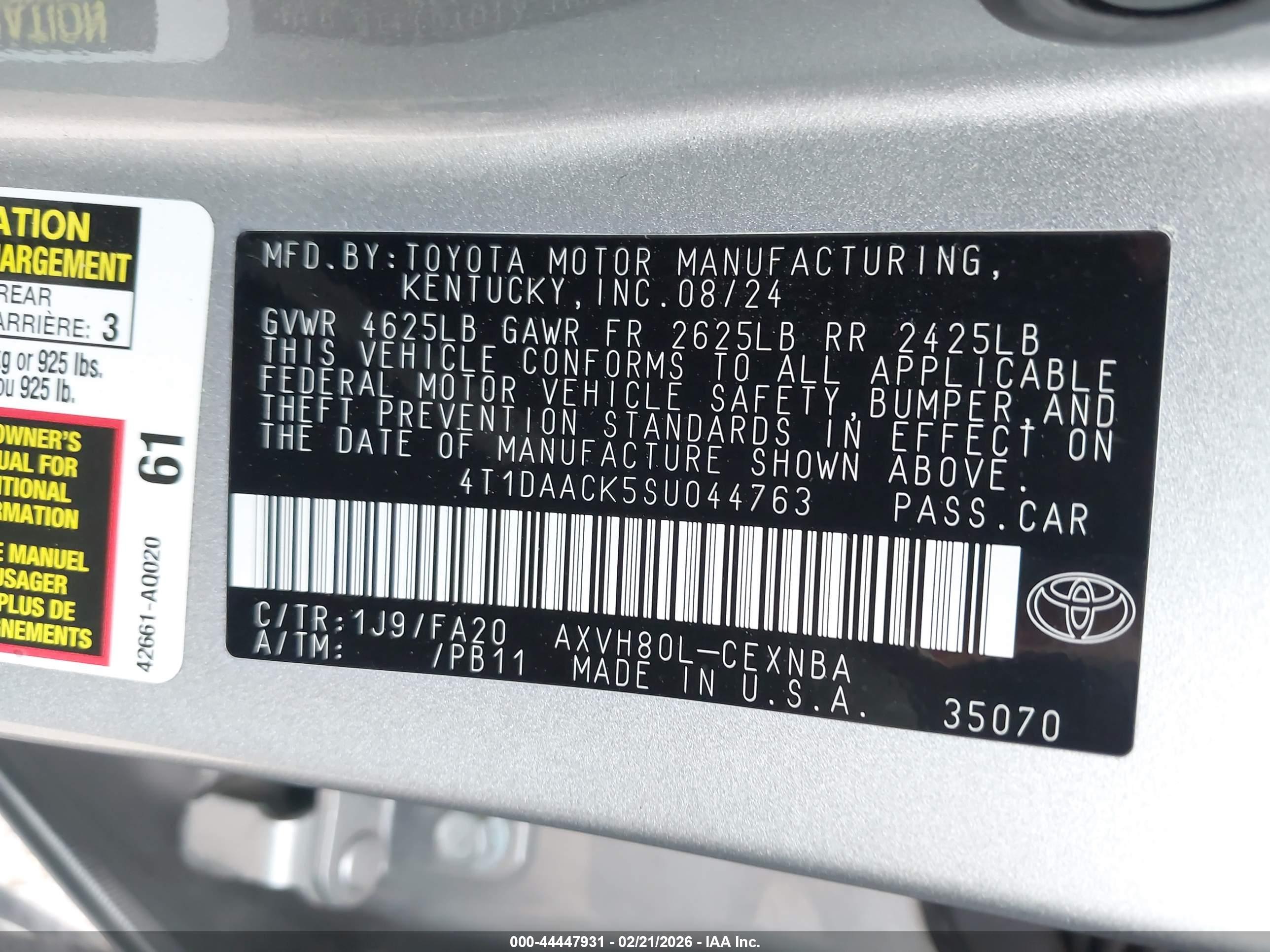 TOYOTA CAMRY image 9