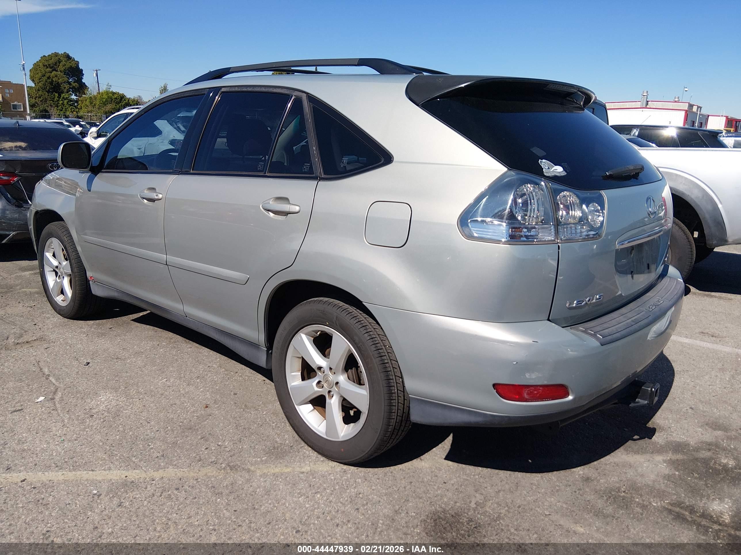 LEXUS RX image 3