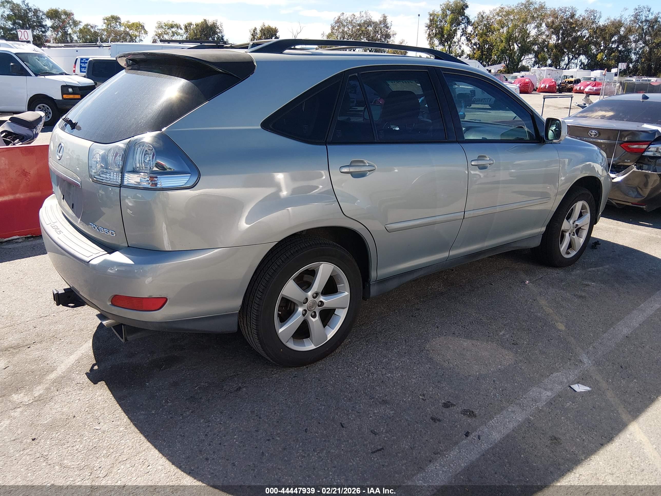 LEXUS RX image 4