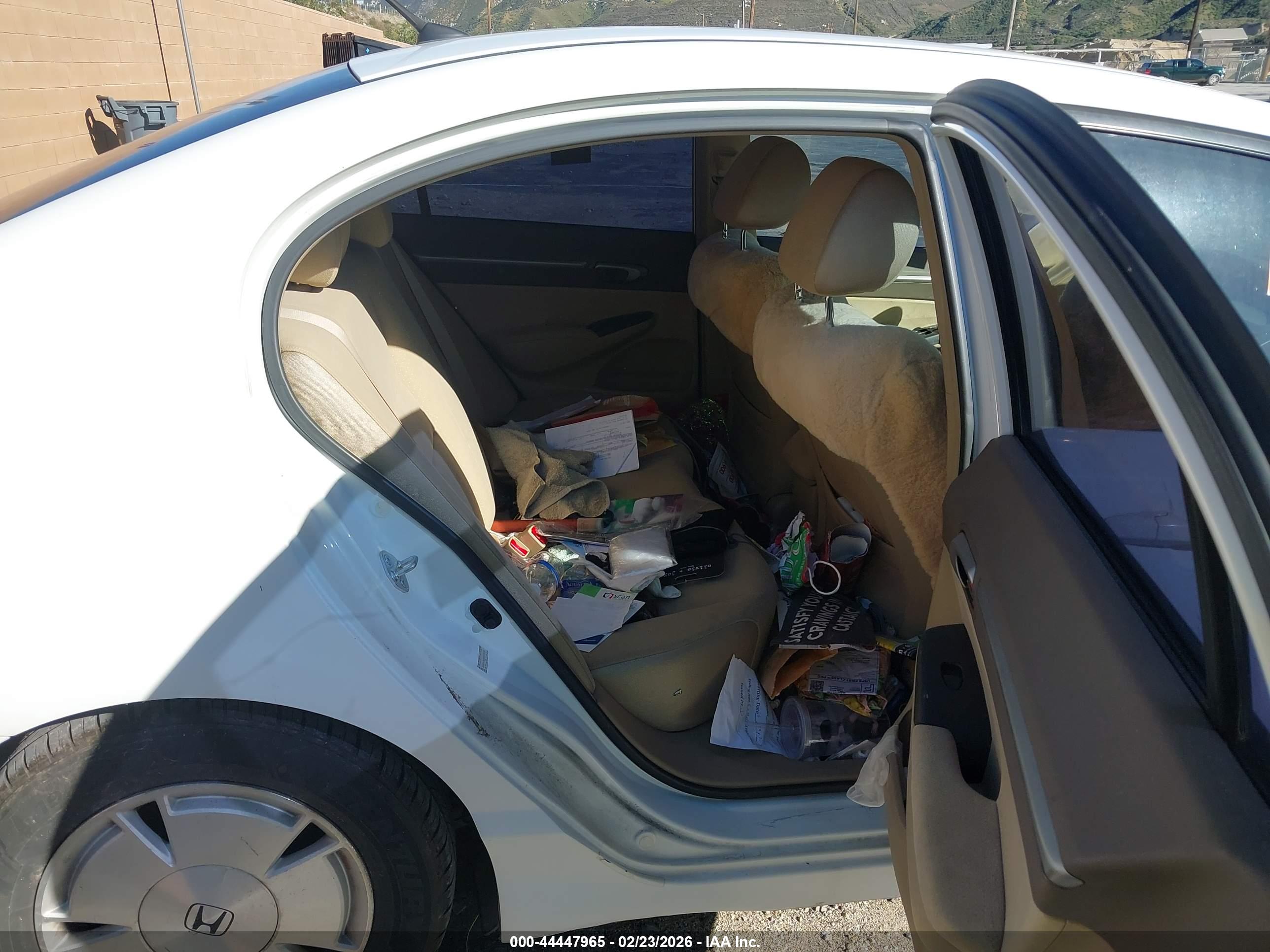 HONDA CIVIC image 8
