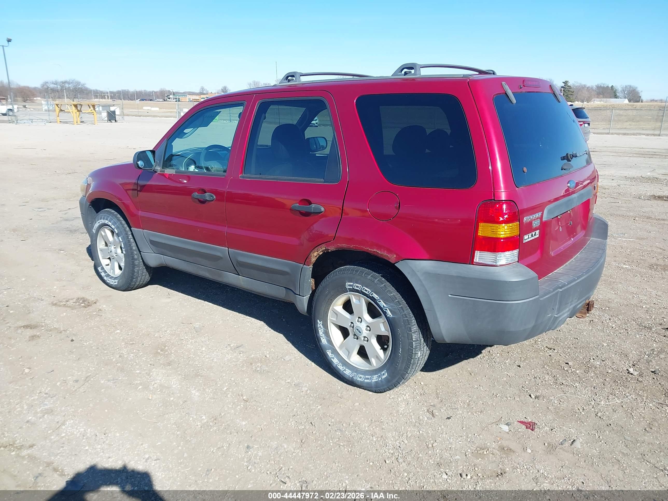 FORD ESCAPE image 3