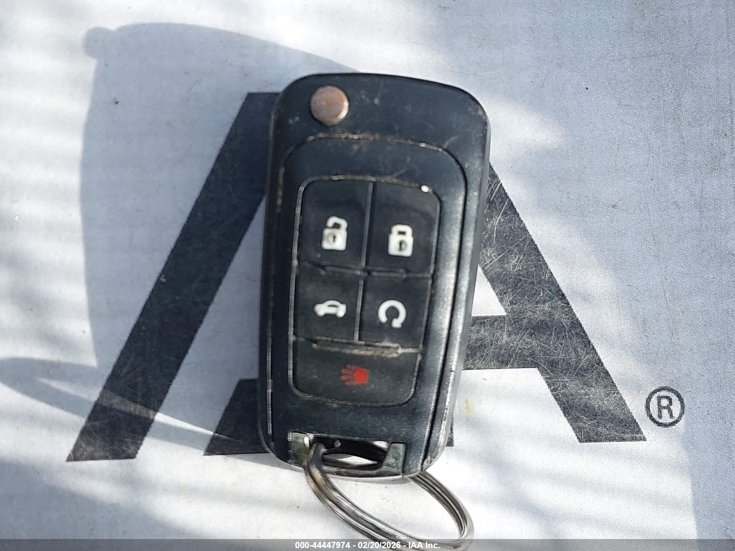 CHEVROLET EQUINOX image 11