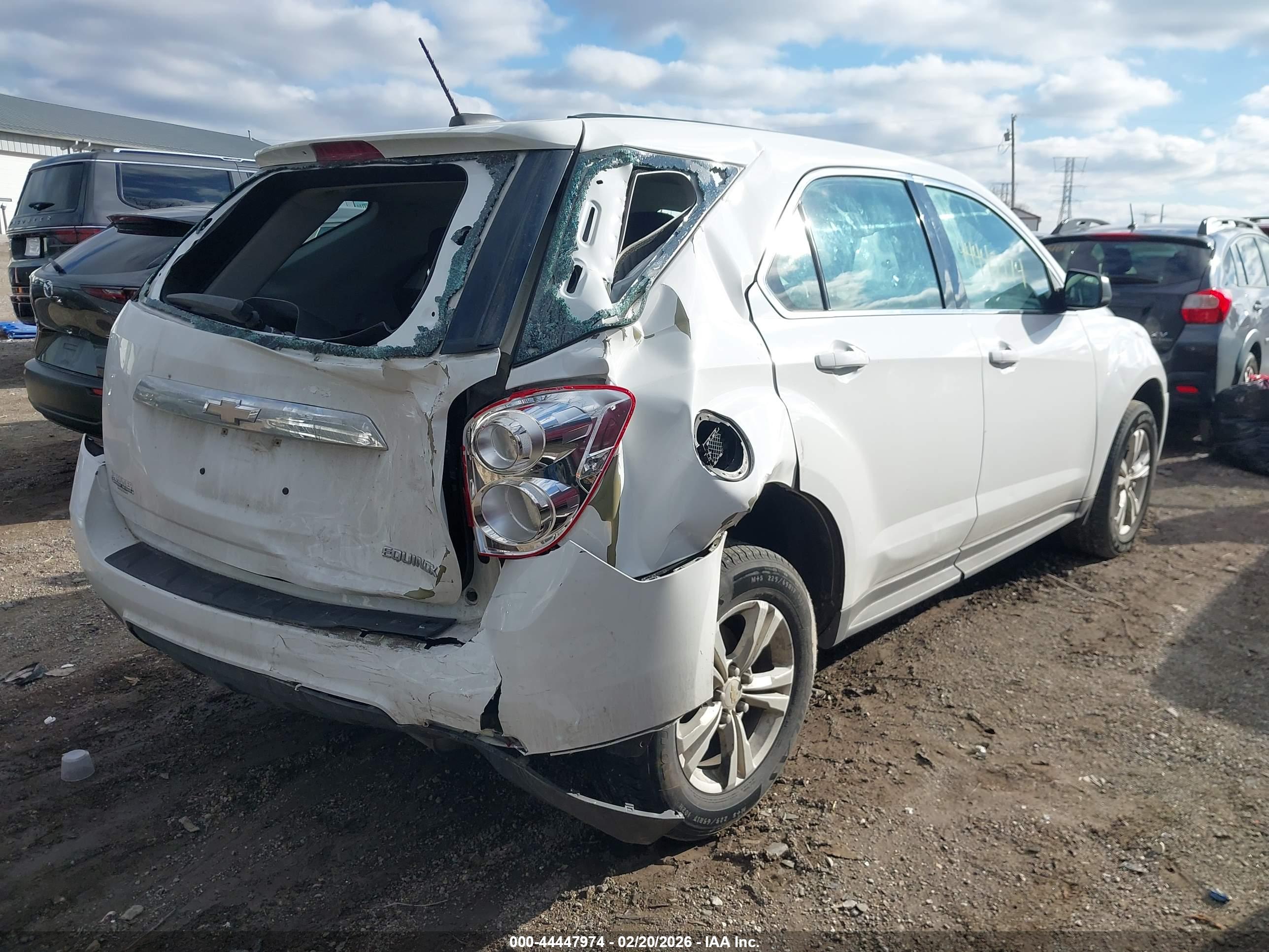 CHEVROLET EQUINOX image 4