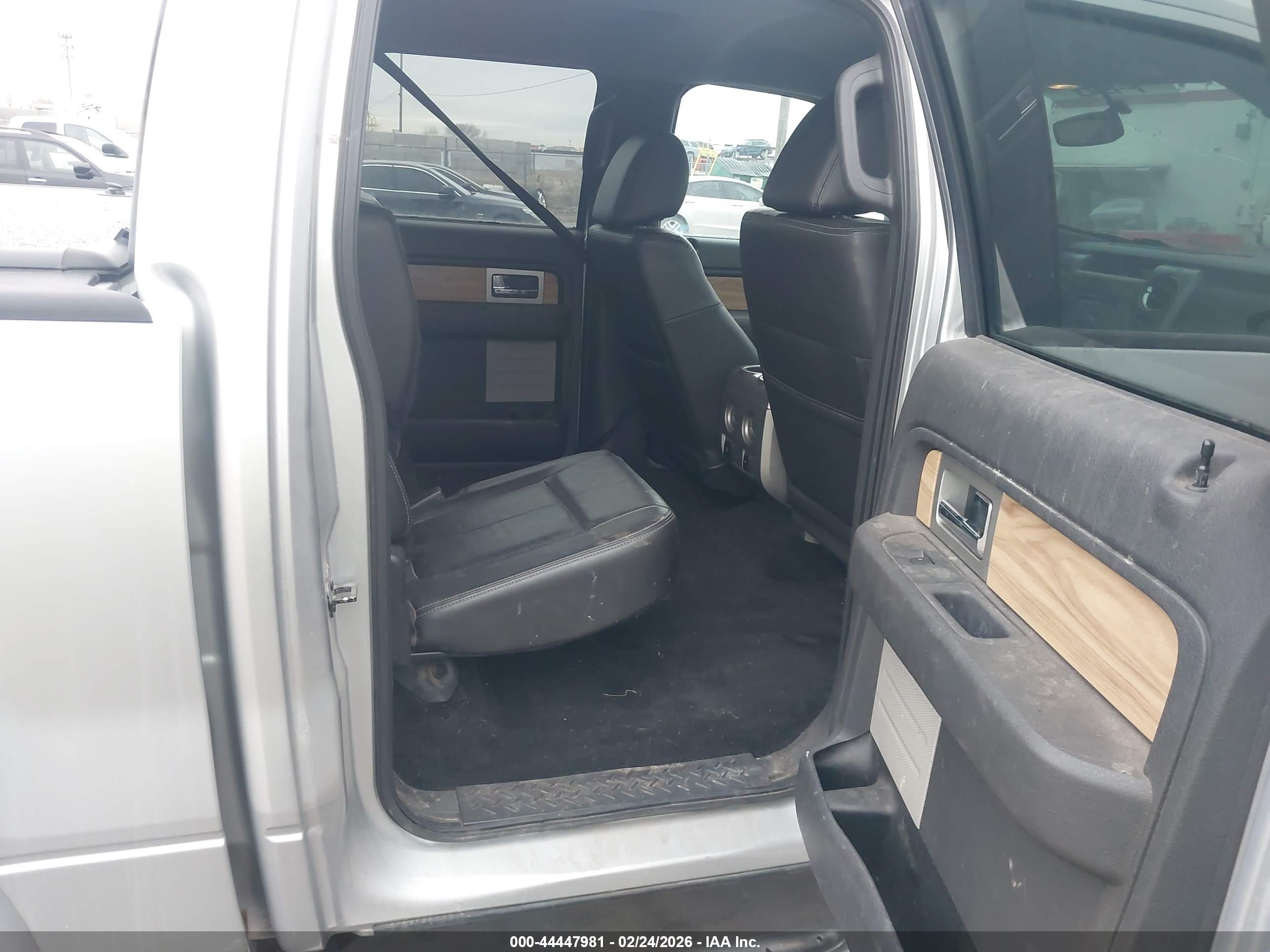 FORD F-150 image 8