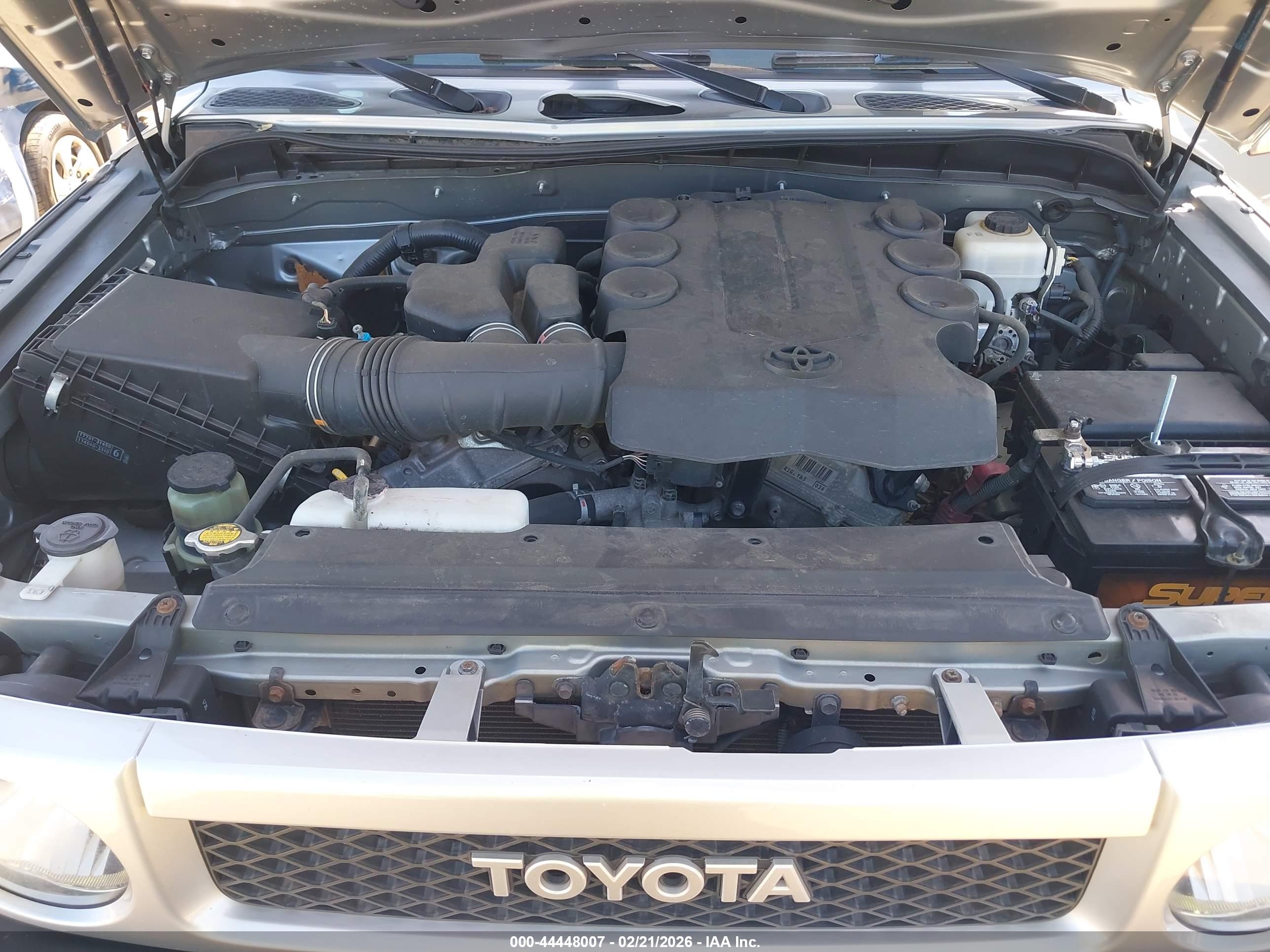 TOYOTA FJ image 10