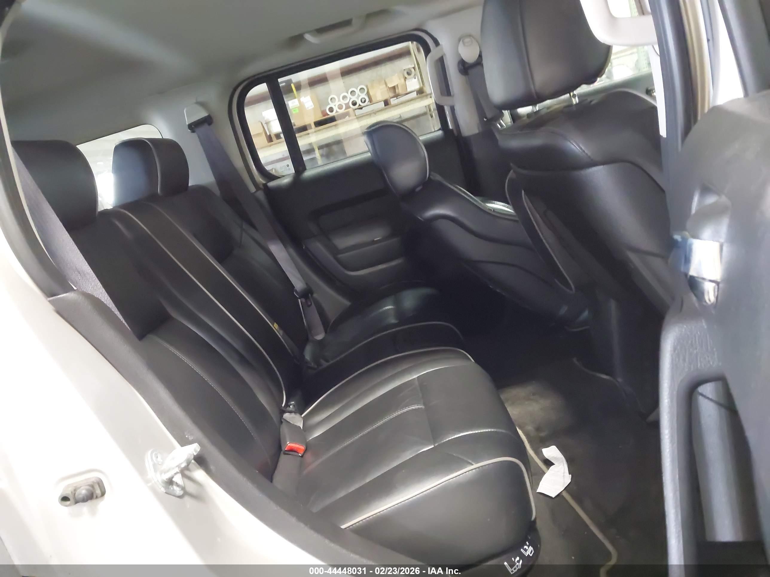 HUMMER H3 image 8