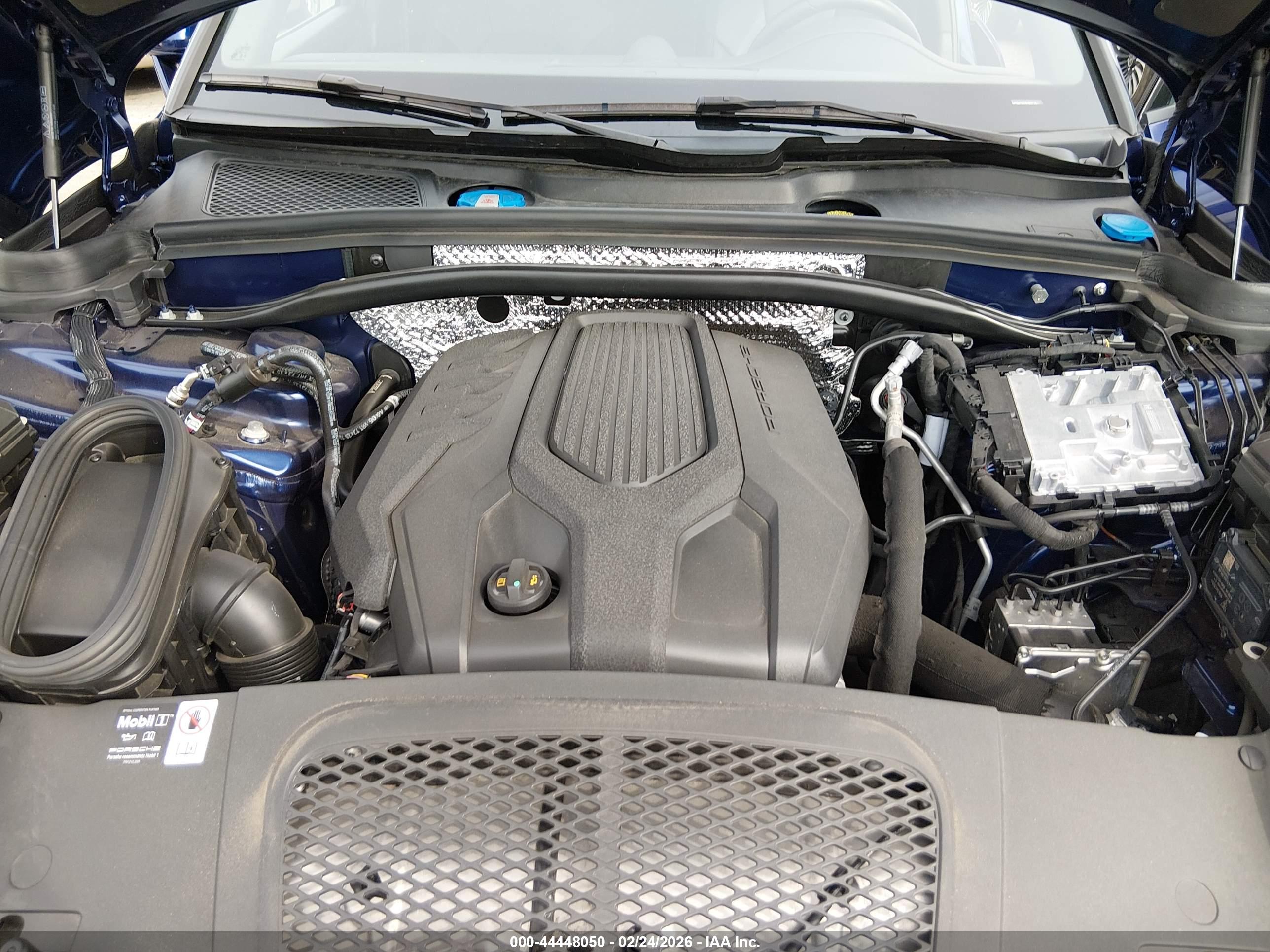 PORSCHE MACAN image 10