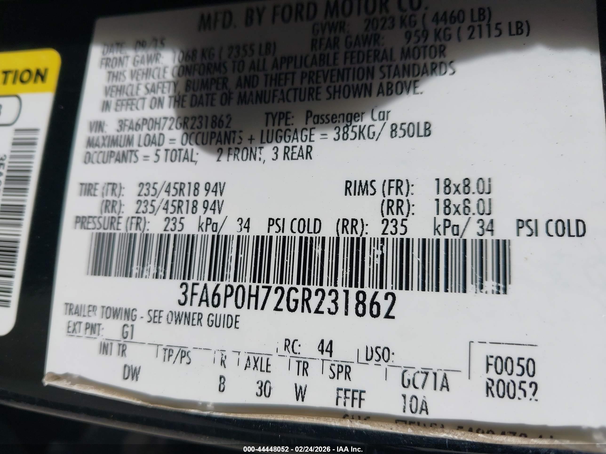 FORD FUSION image 9