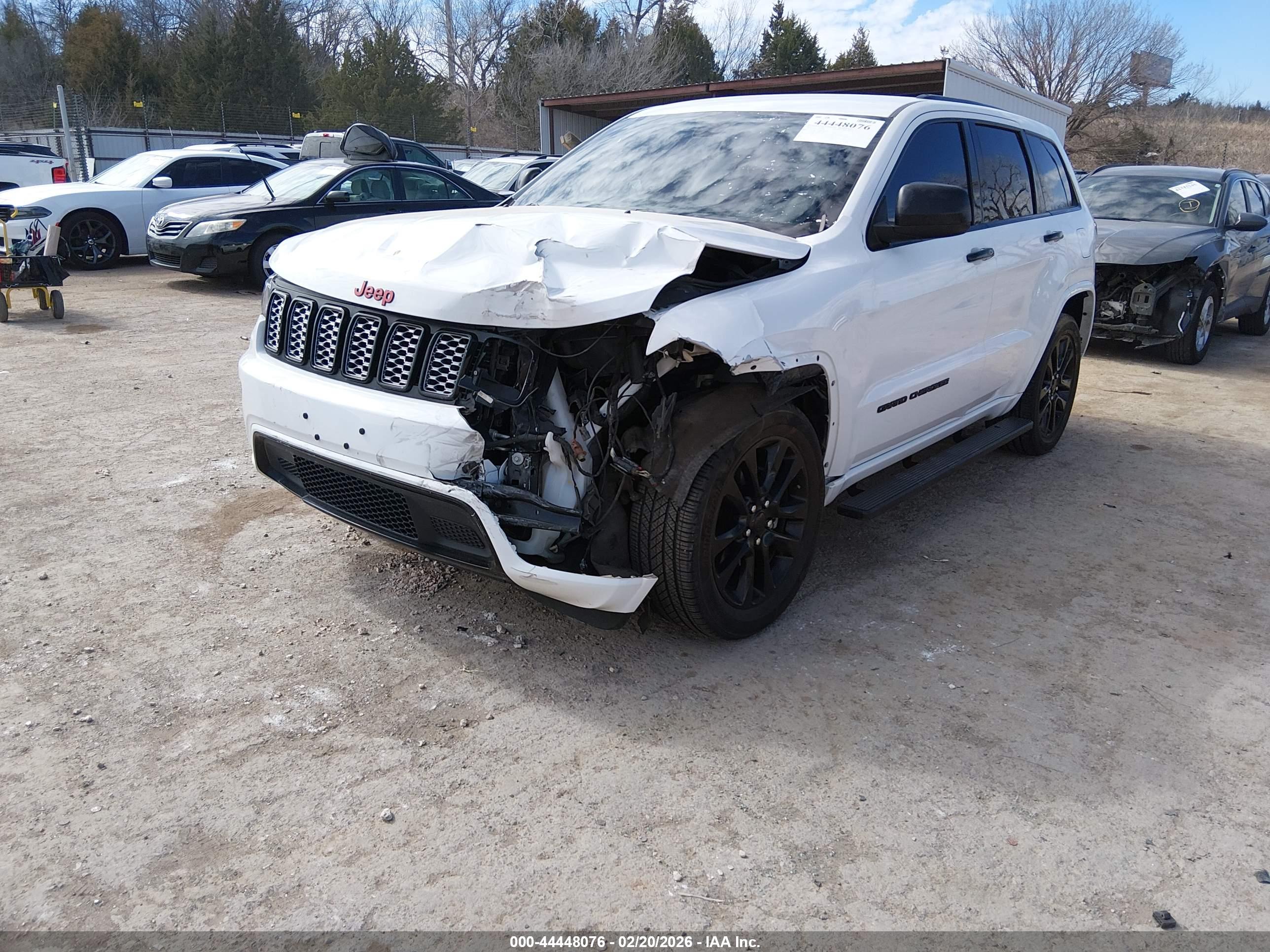 JEEP GRAND image 2
