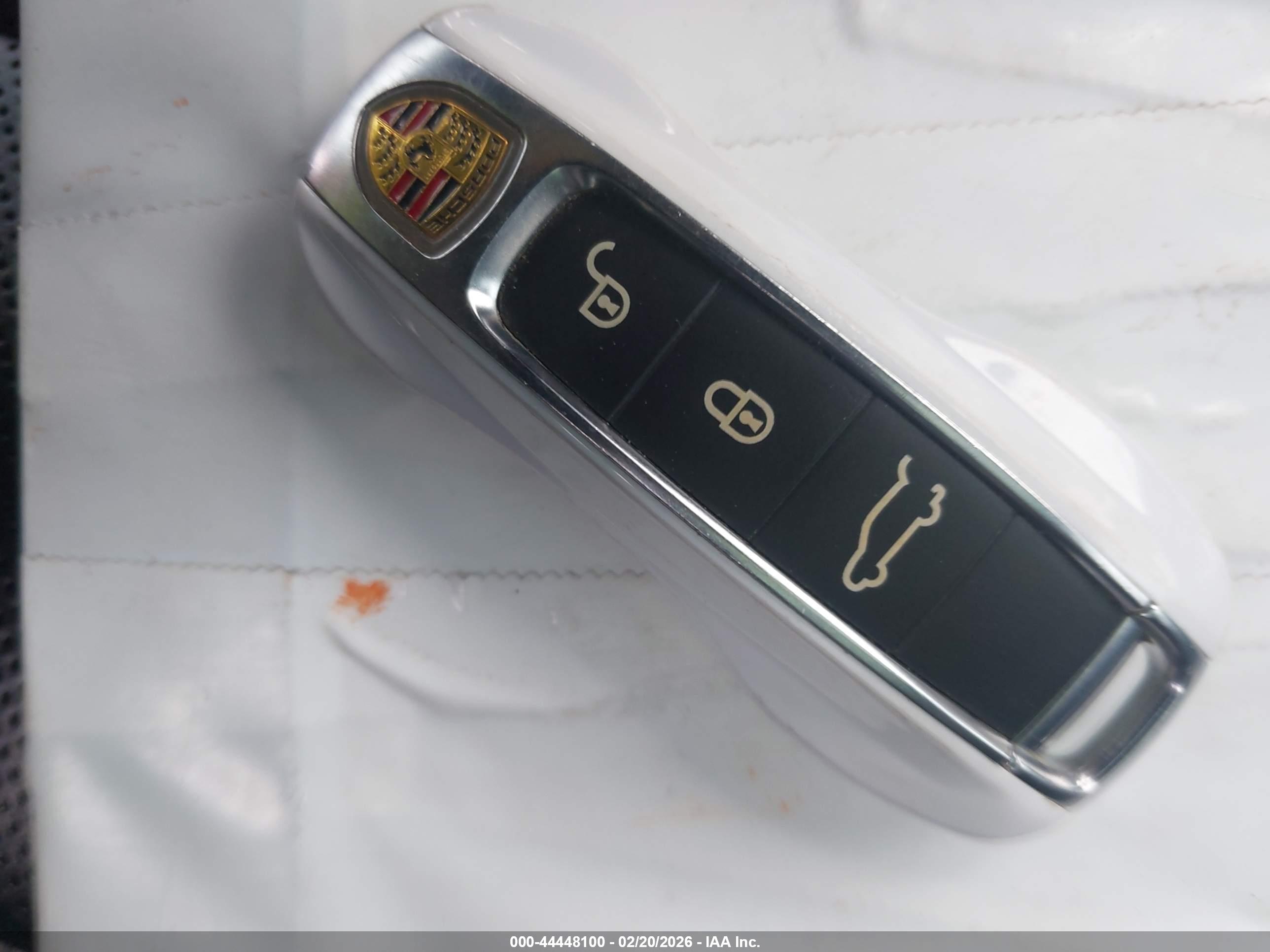 PORSCHE CAYENNE image 11
