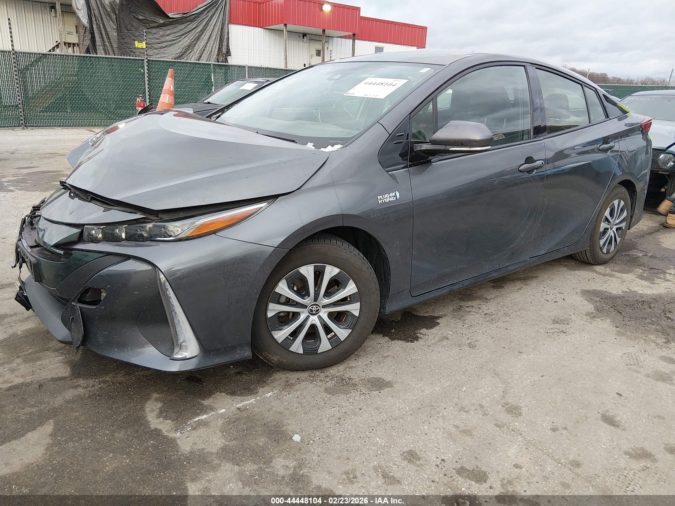 TOYOTA PRIUS image 2