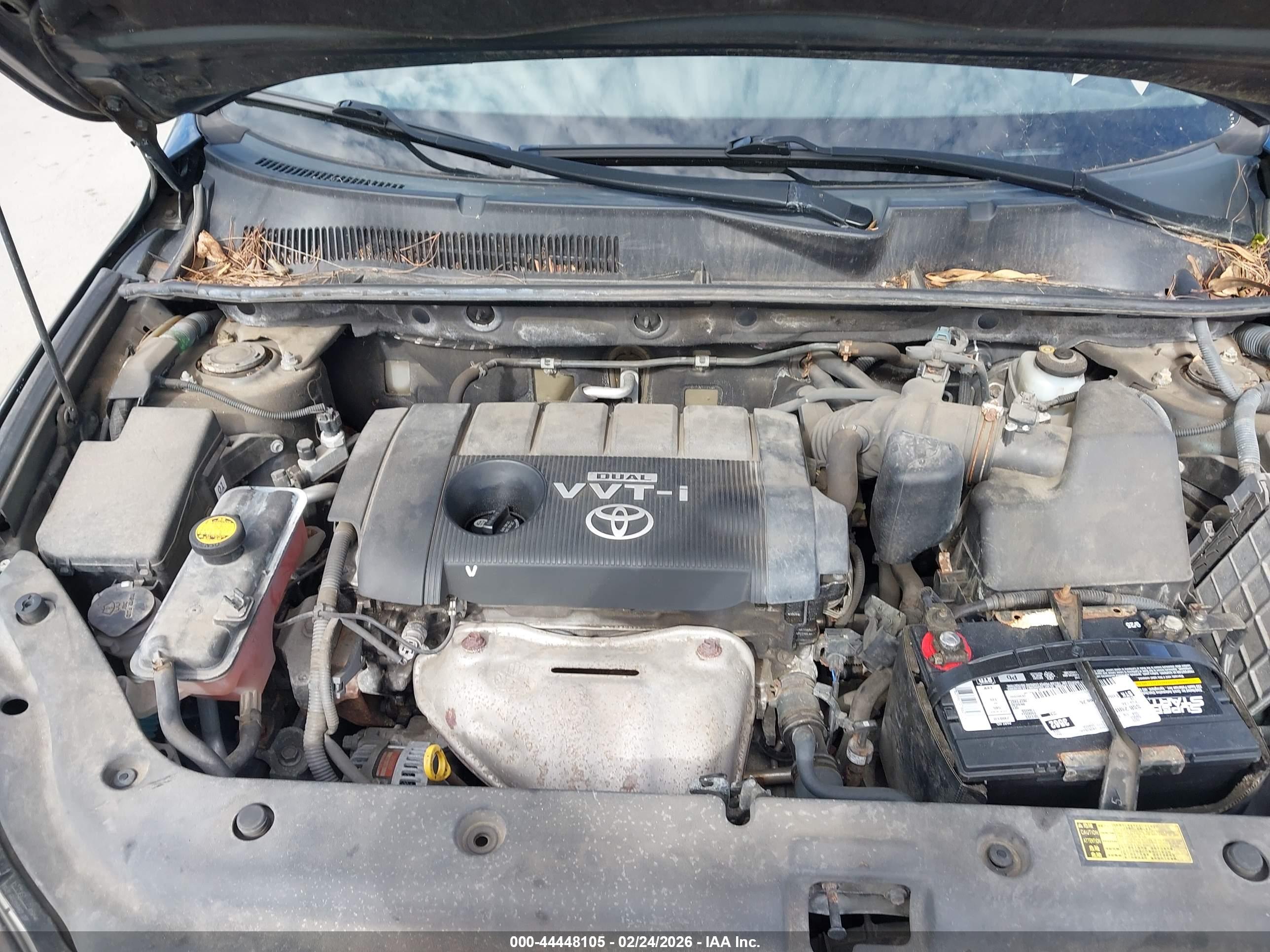 TOYOTA RAV4 image 10