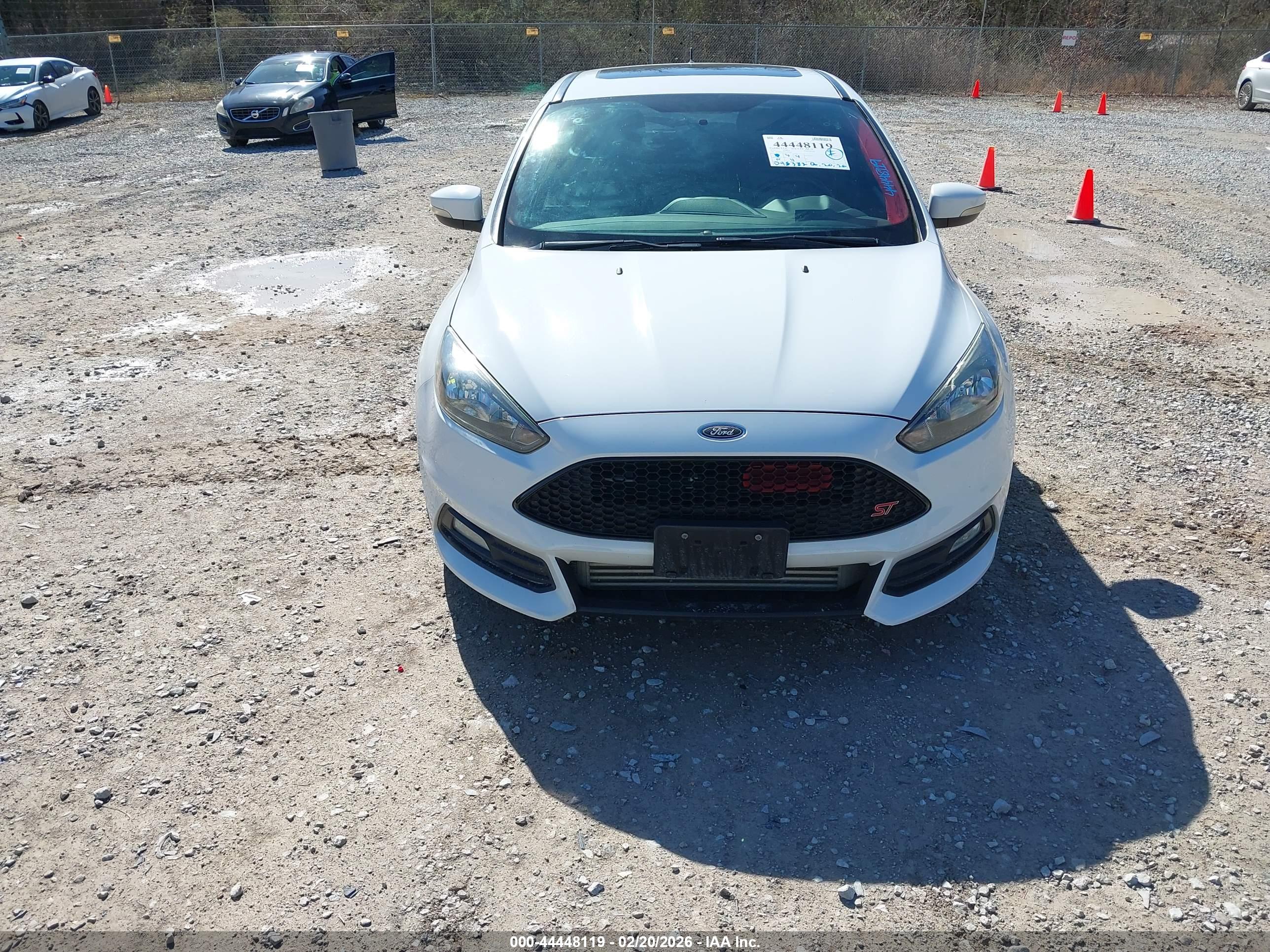 FORD FOCUS image 6