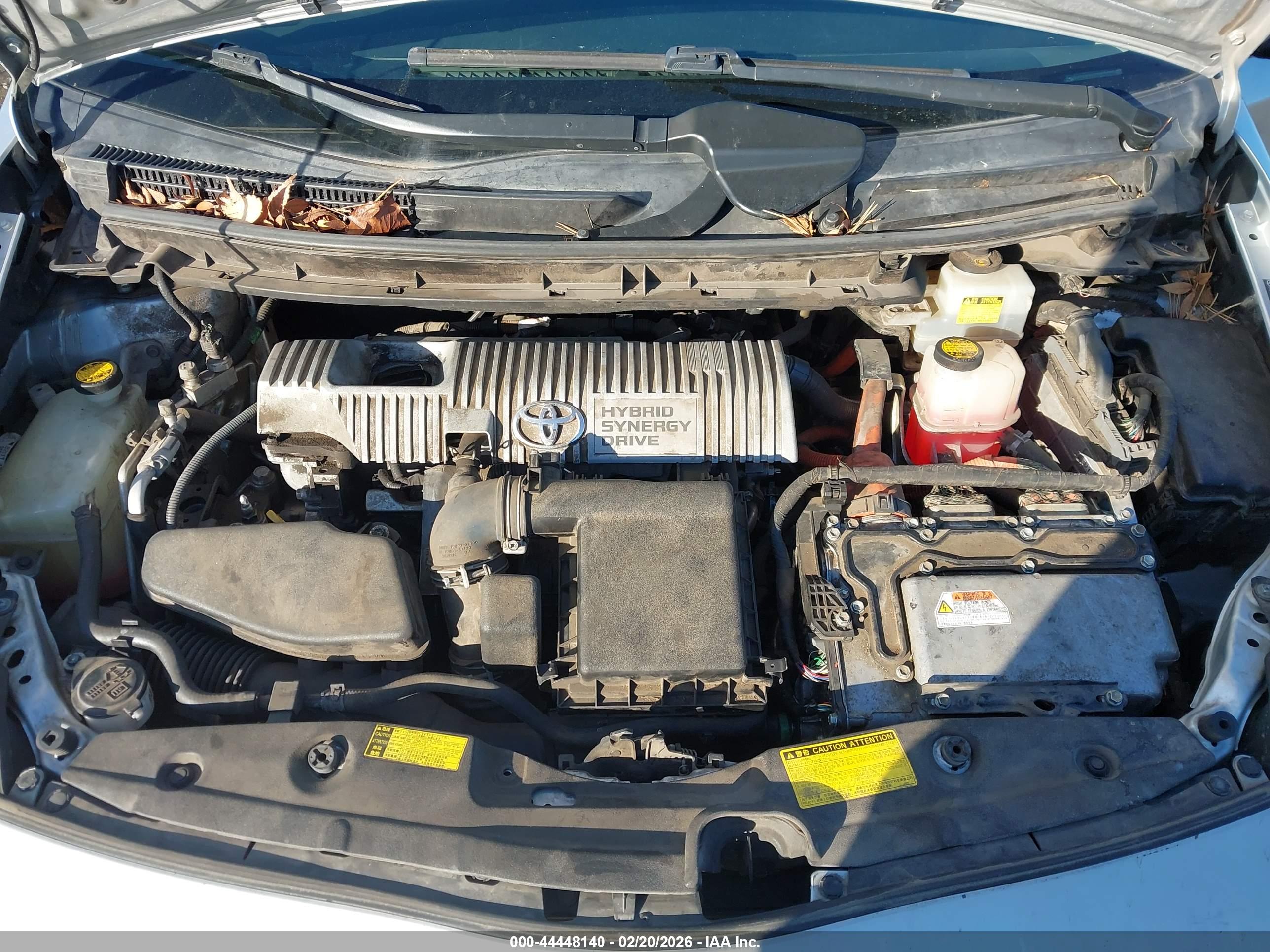 TOYOTA PRIUS image 10
