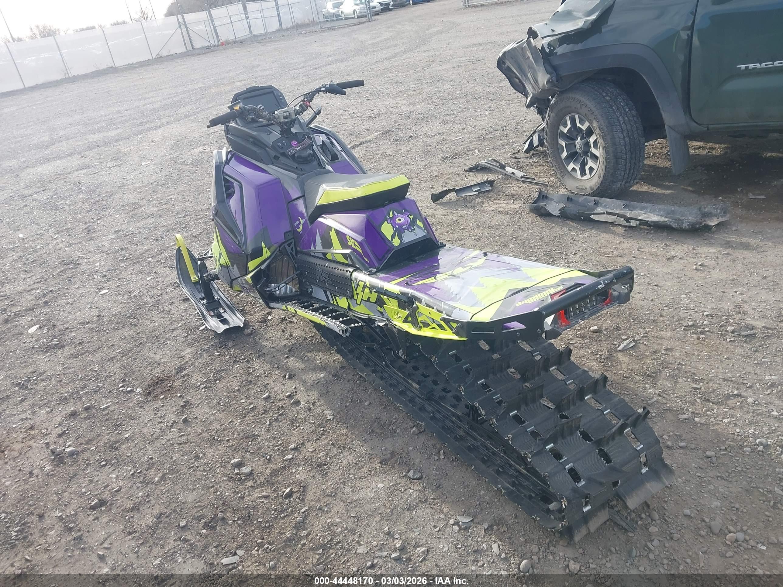 POLARIS 850 image 3