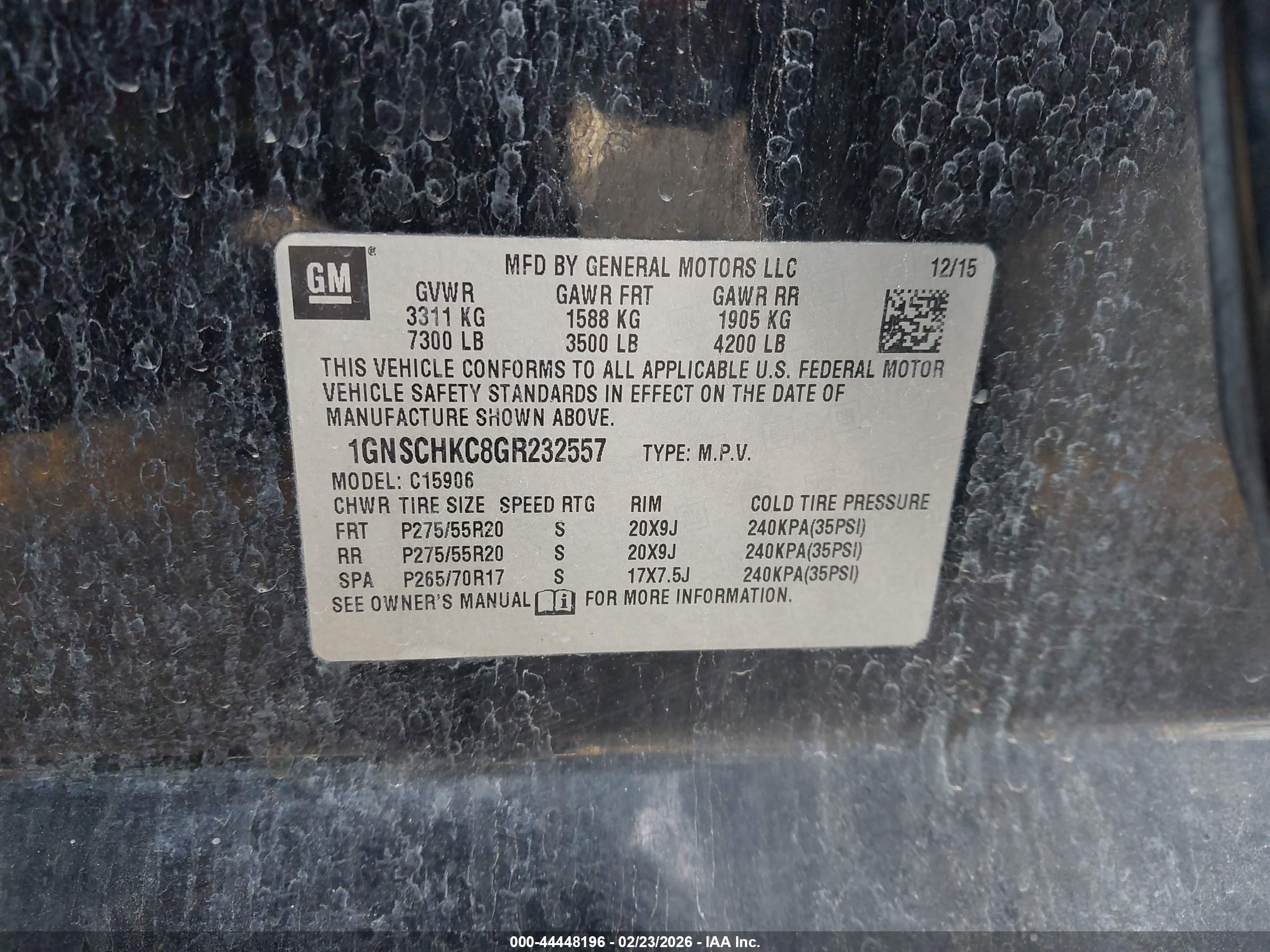 CHEVROLET SUBURBAN image 9