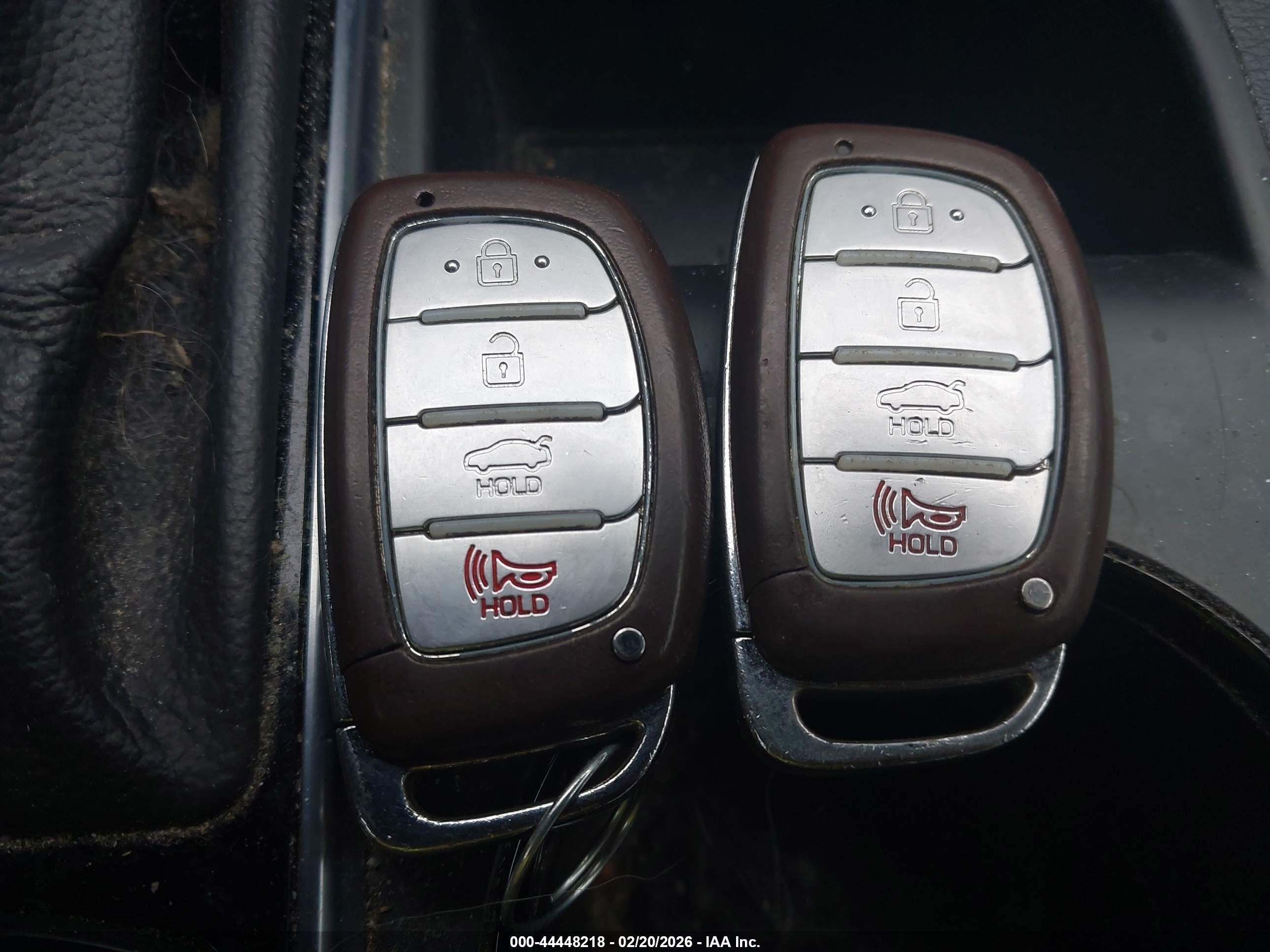 HYUNDAI SONATA image 11