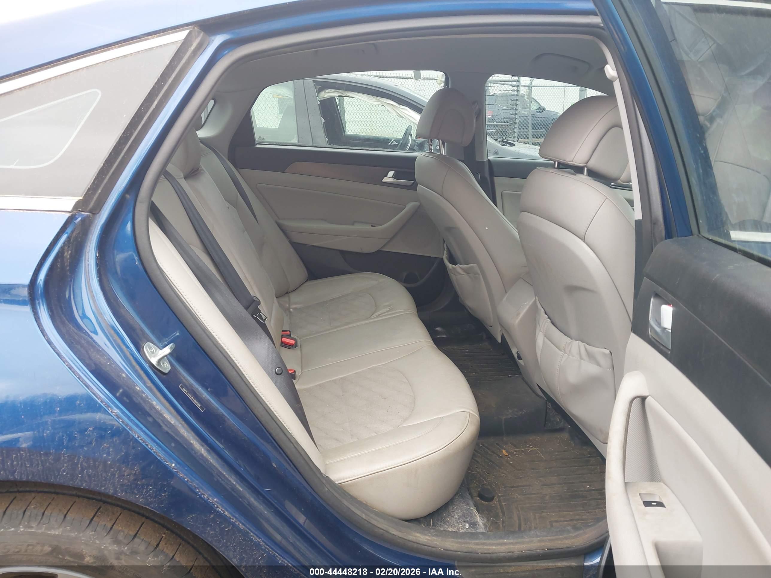 HYUNDAI SONATA image 8