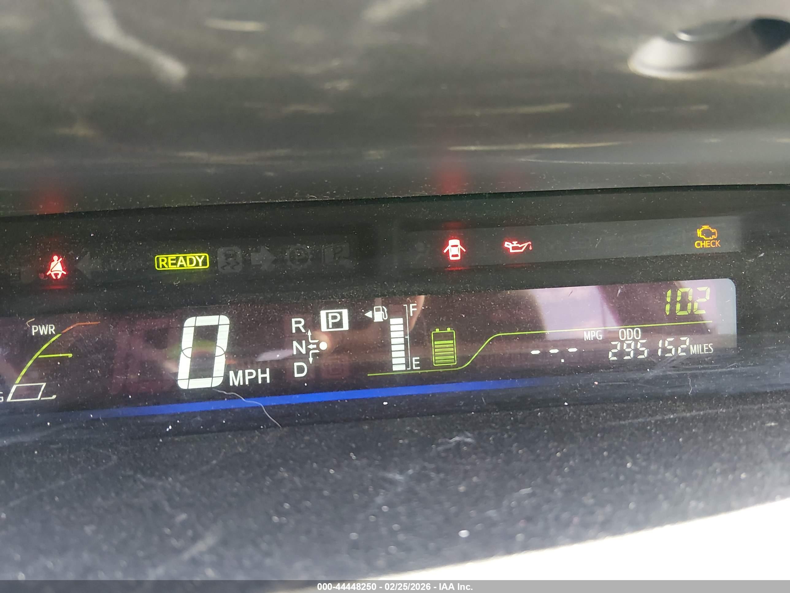 TOYOTA PRIUS image 7