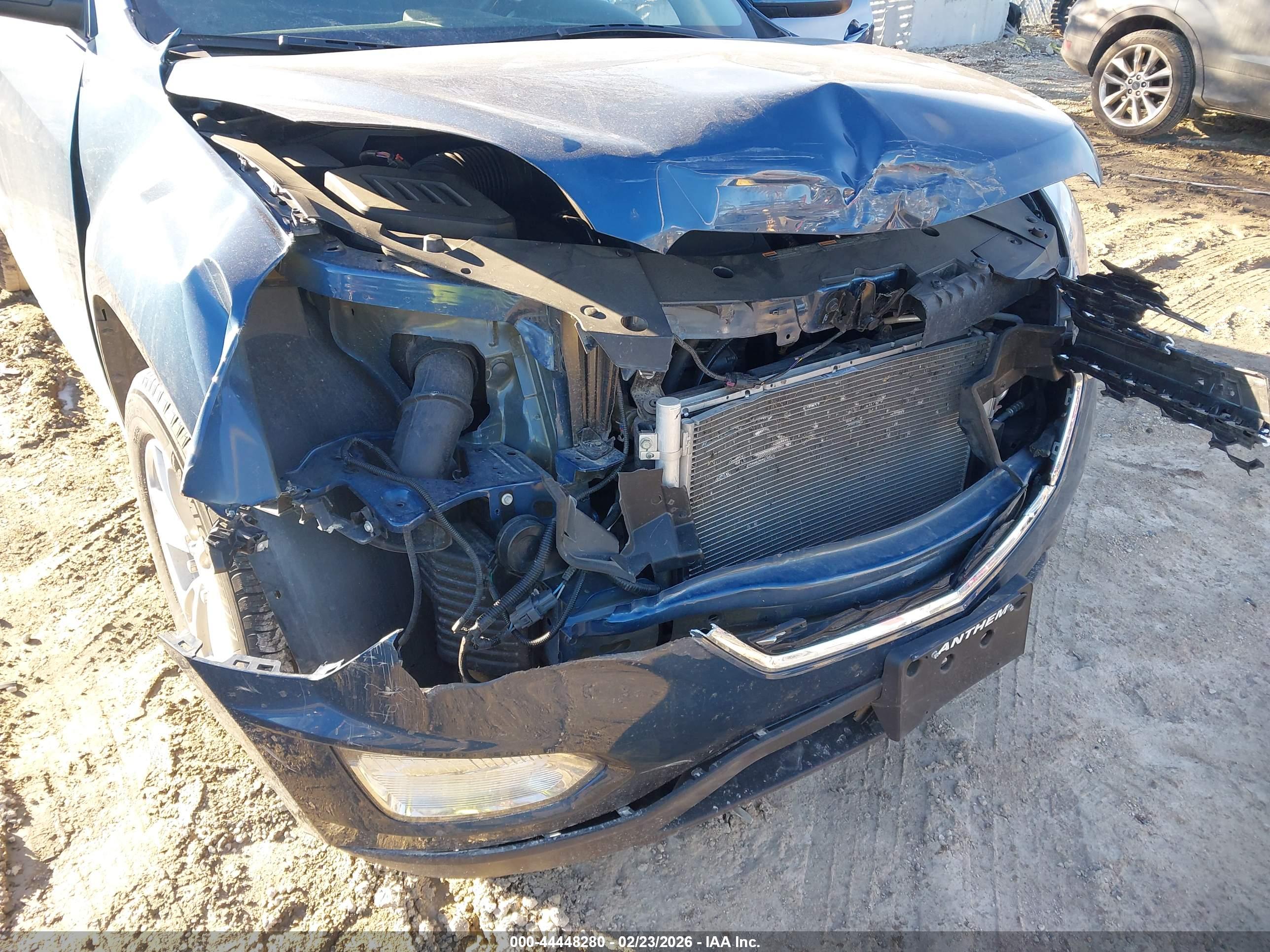 CHEVROLET EQUINOX image 6