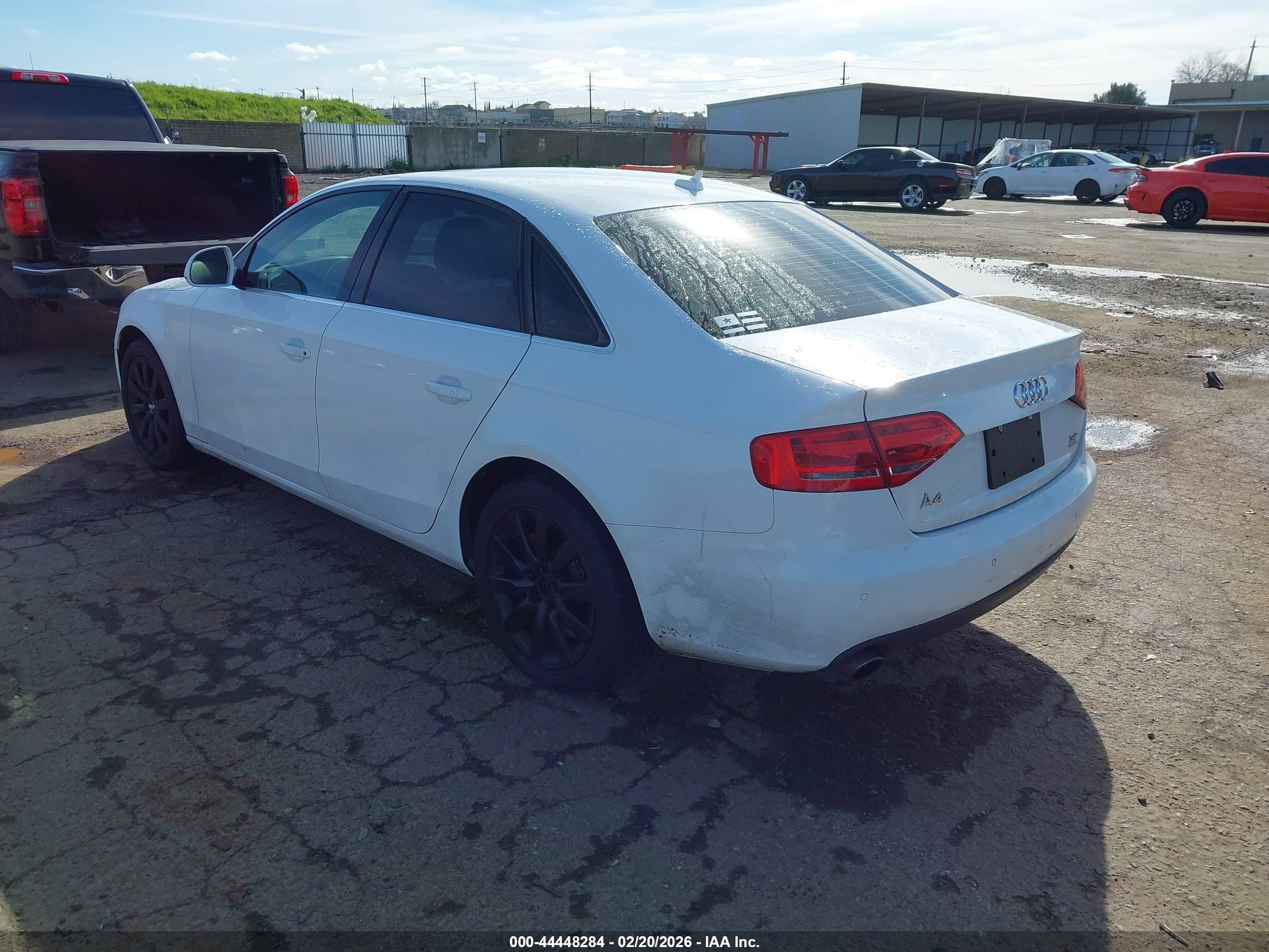 AUDI A4 image 3