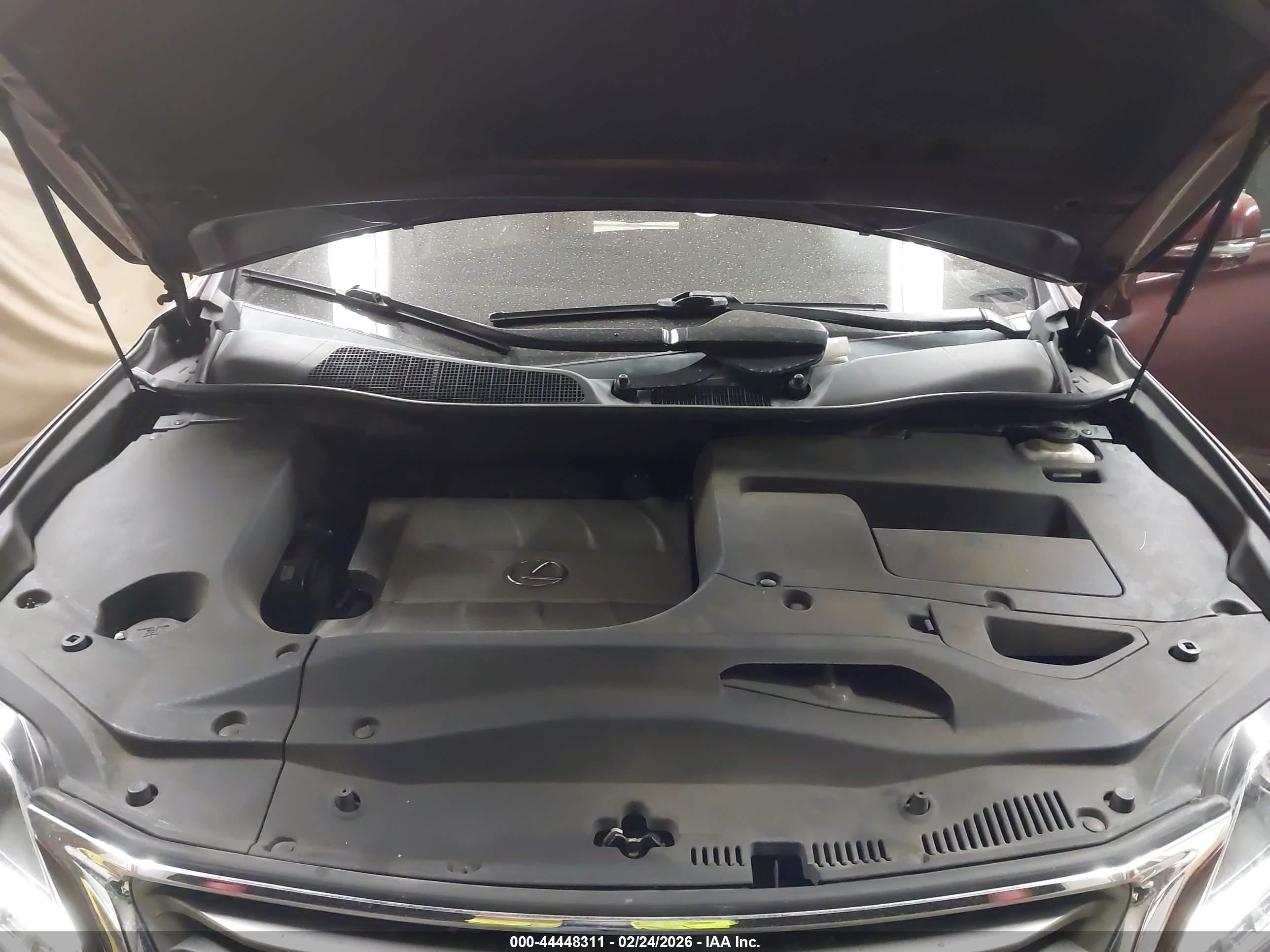 LEXUS RX image 10